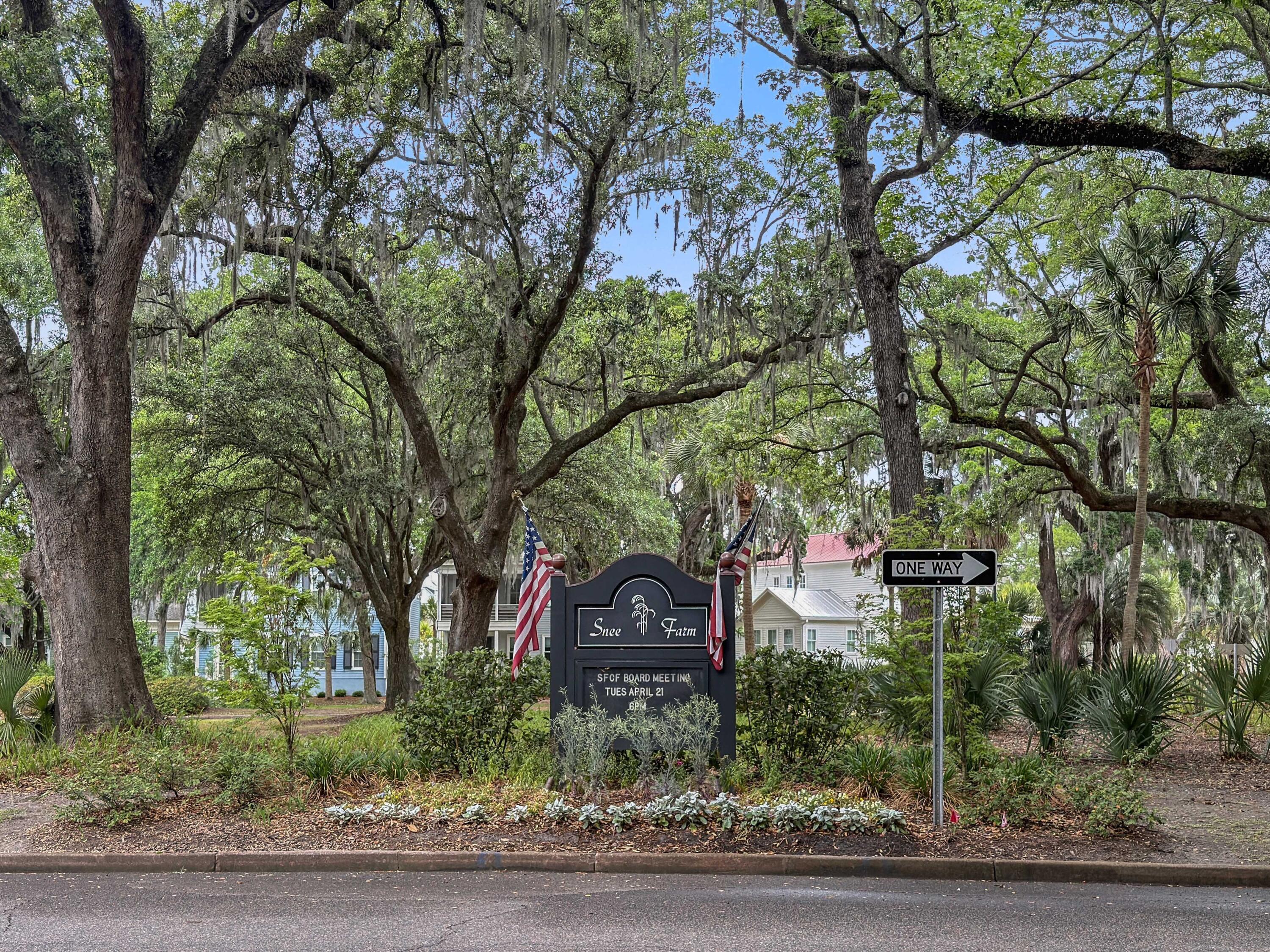 1129 Yorktown Court