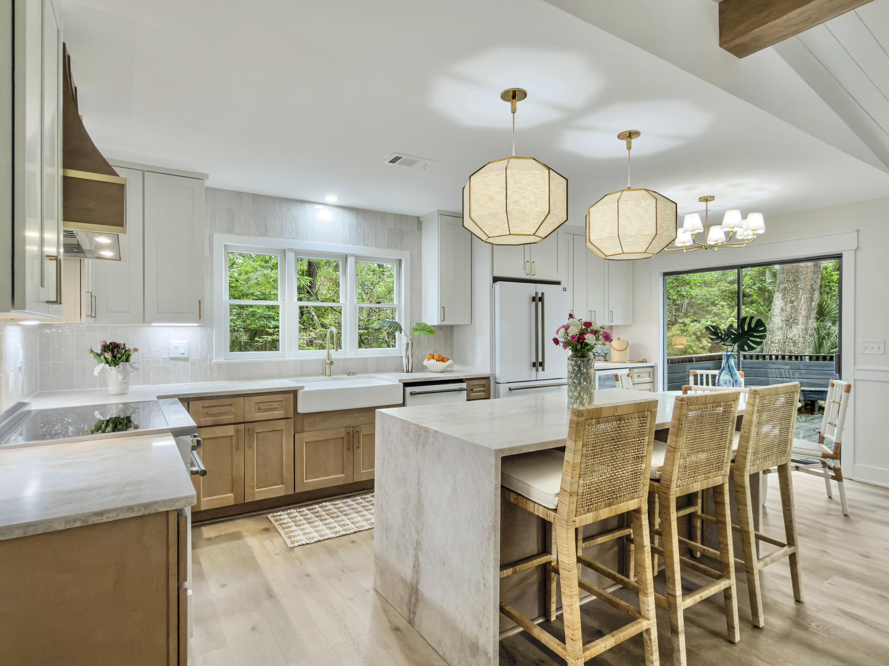 1129 Yorktown Court