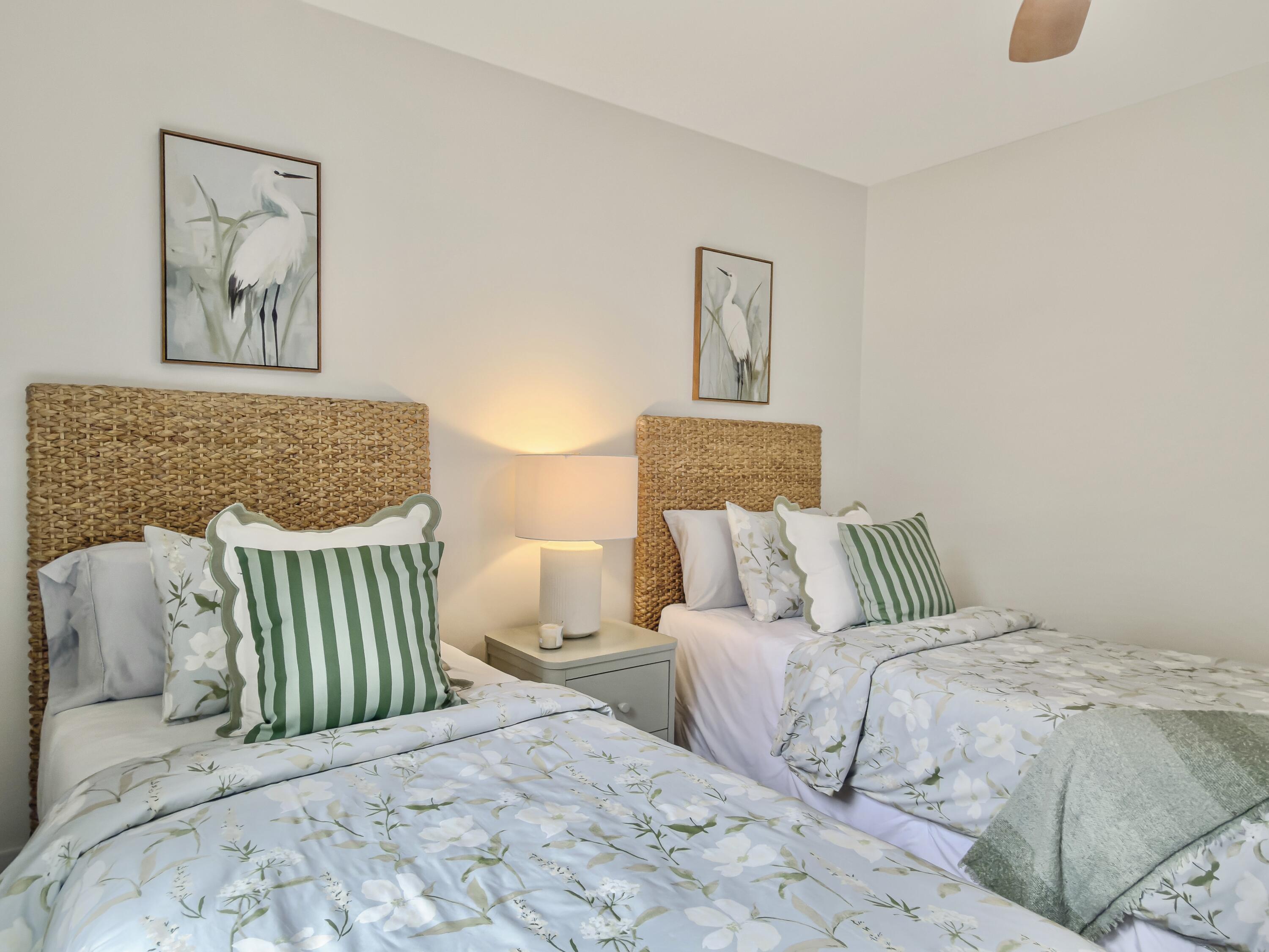 1129 Yorktown Court