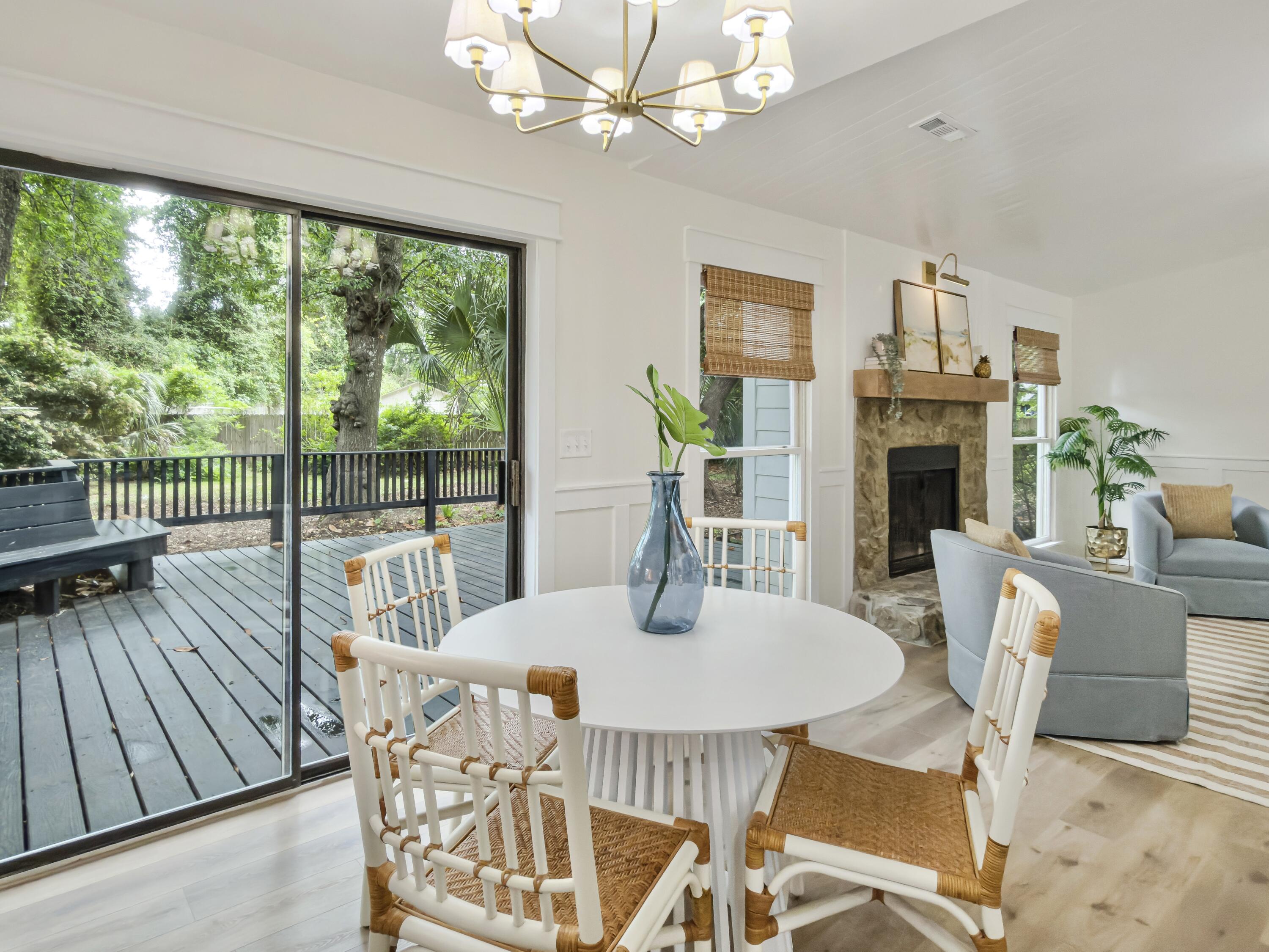 1129 Yorktown Court
