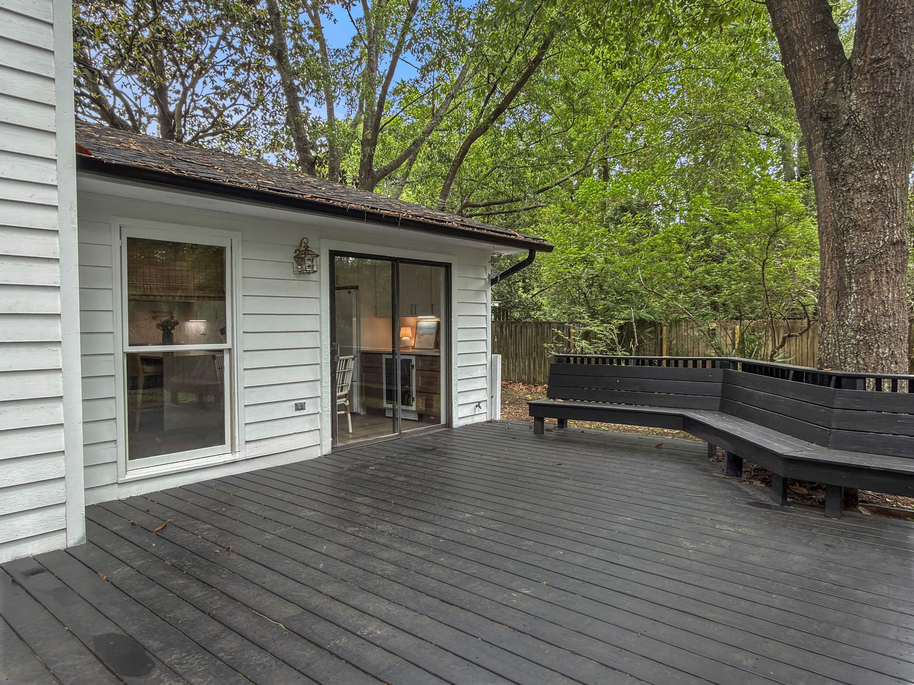 1129 Yorktown Court