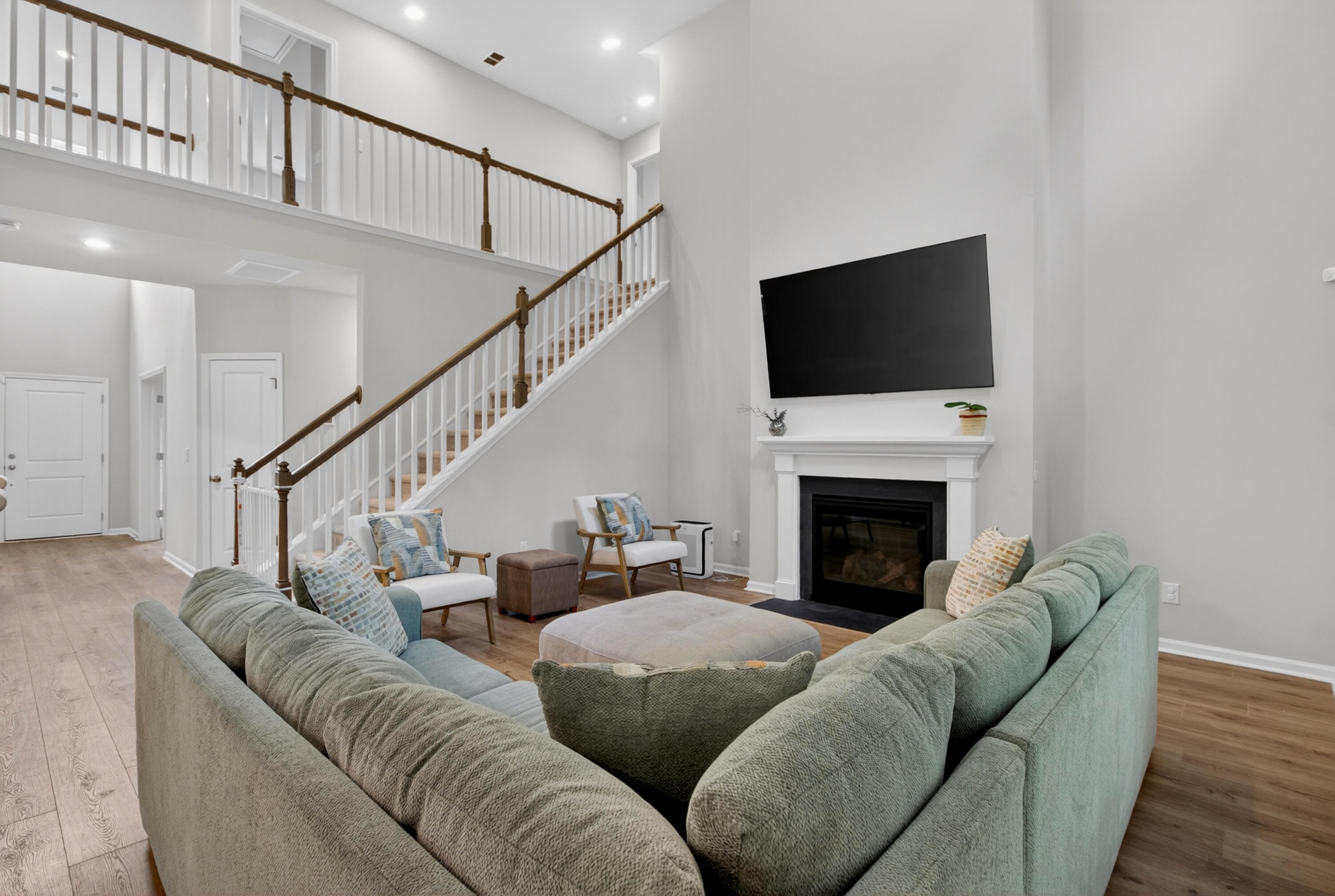 7089 Pumpkinseed Drive