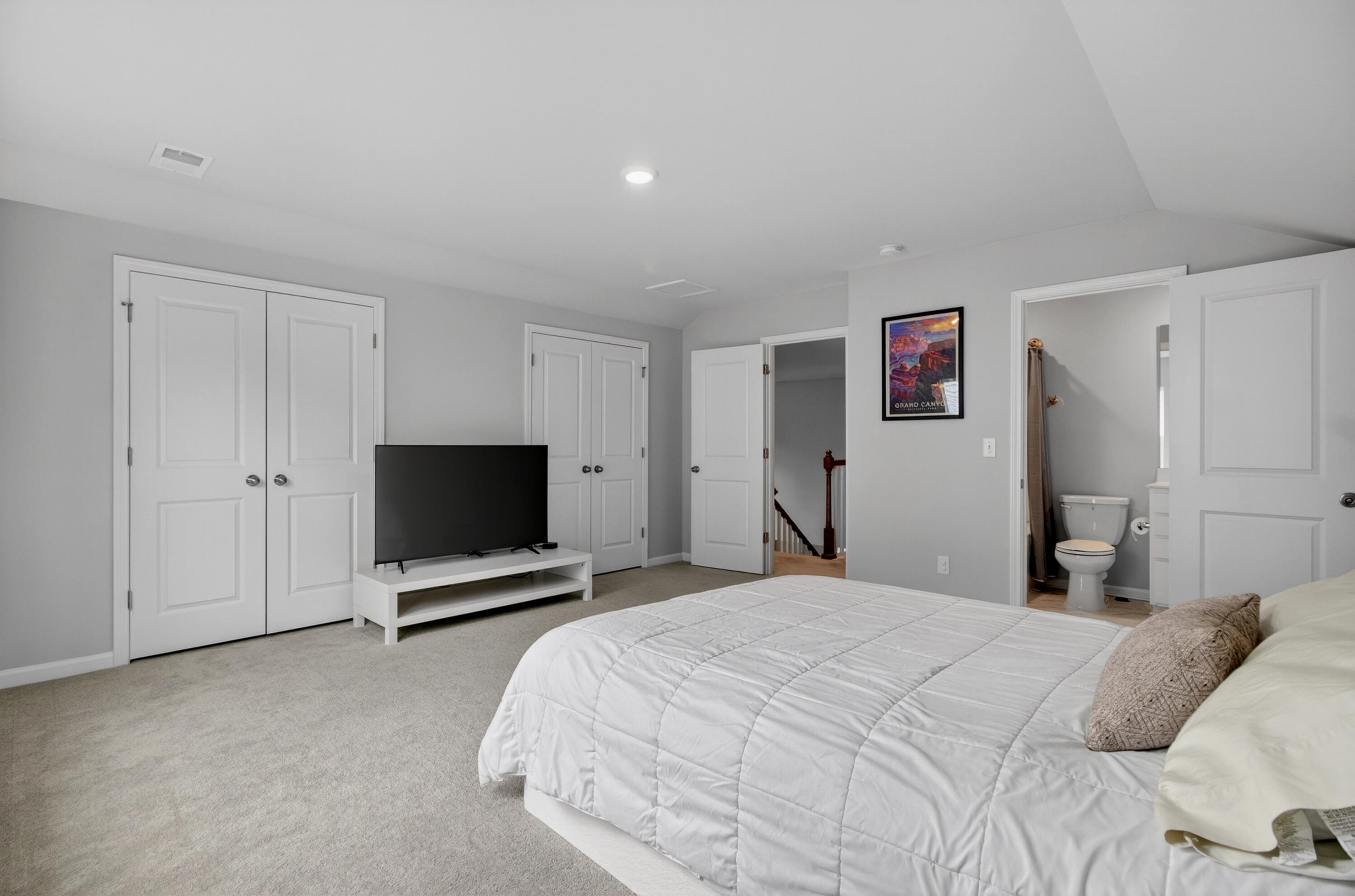 7089 Pumpkinseed Drive