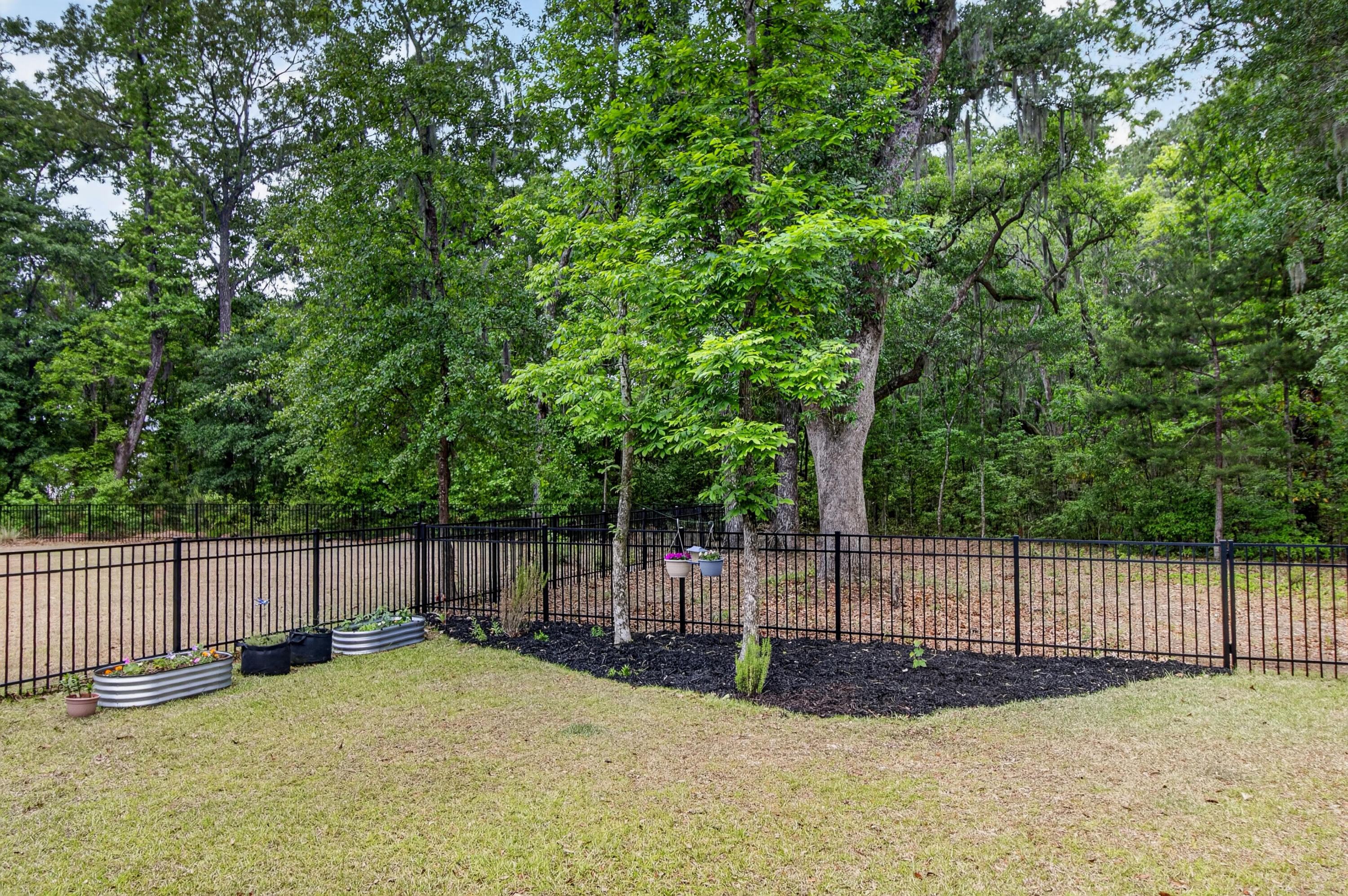 7089 Pumpkinseed Drive