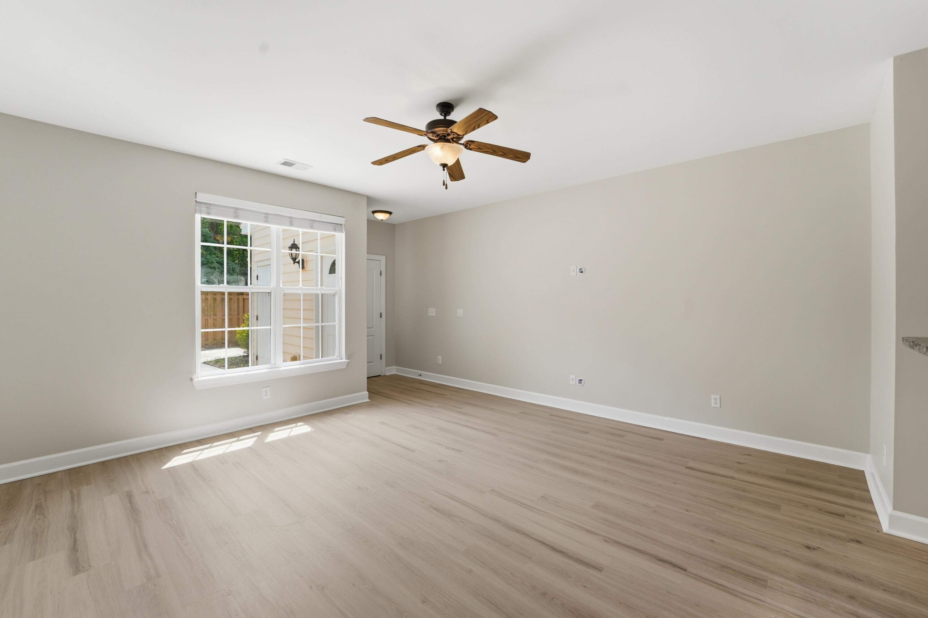 1823 Brittlebush Lane
