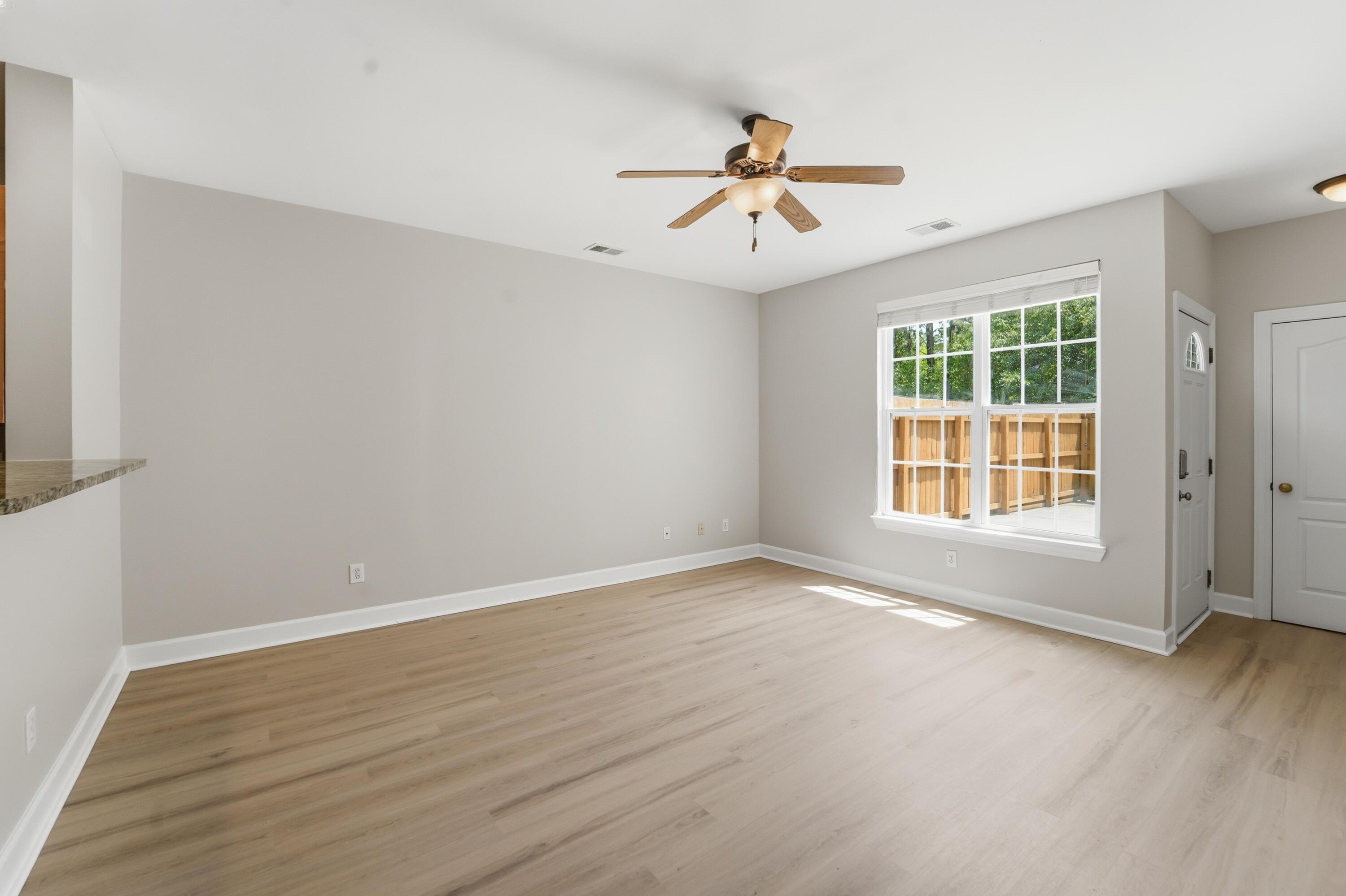 1823 Brittlebush Lane