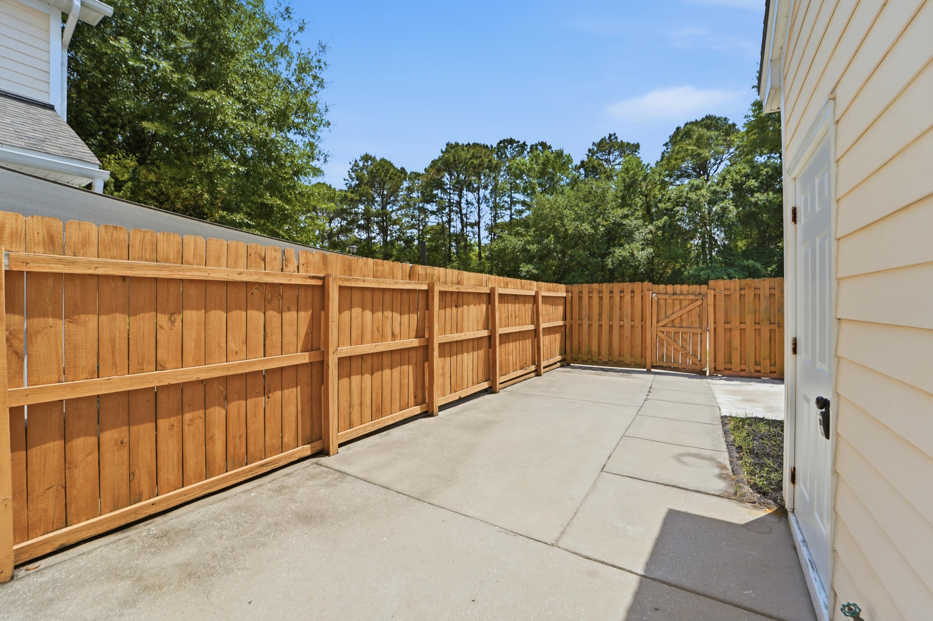 1823 Brittlebush Lane