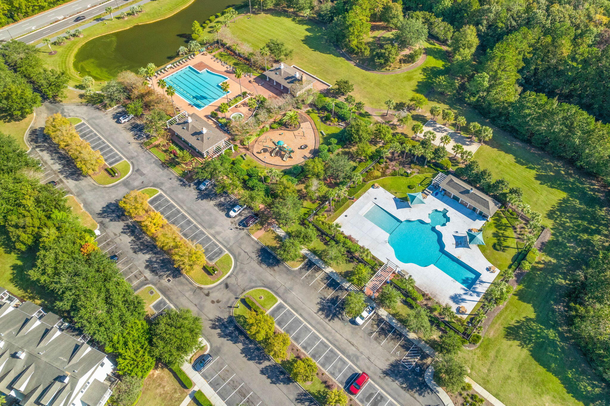 3225 Beaconsfield Road