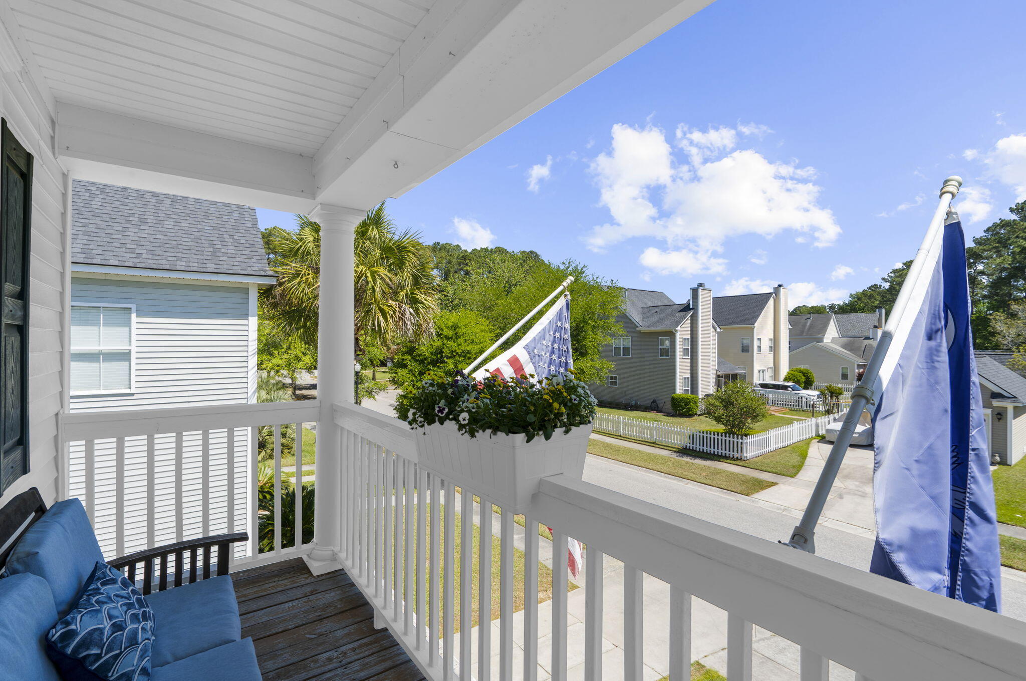 3225 Beaconsfield Road