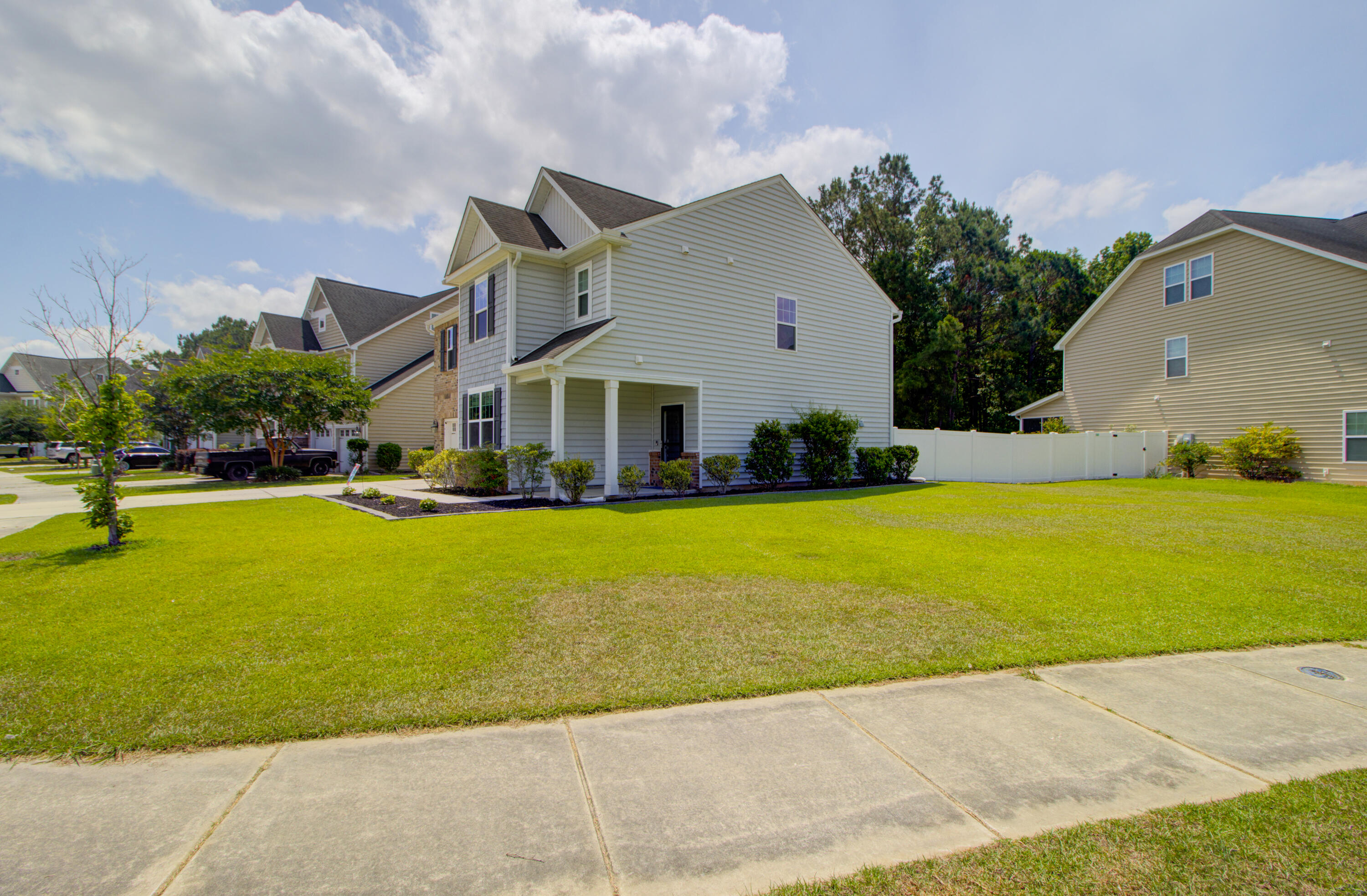 415 Fetterbush Drive