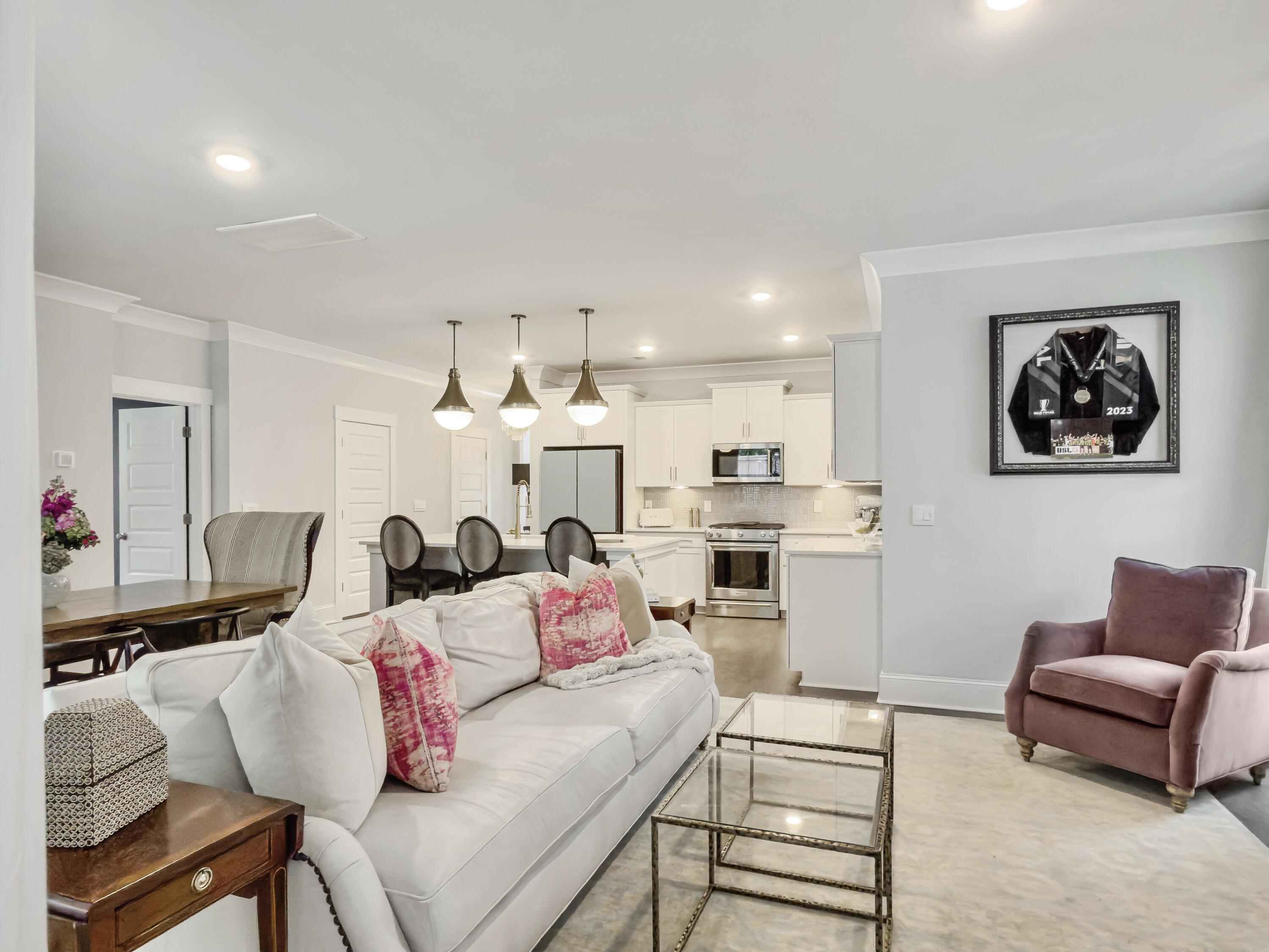 1193 Rudy Lane