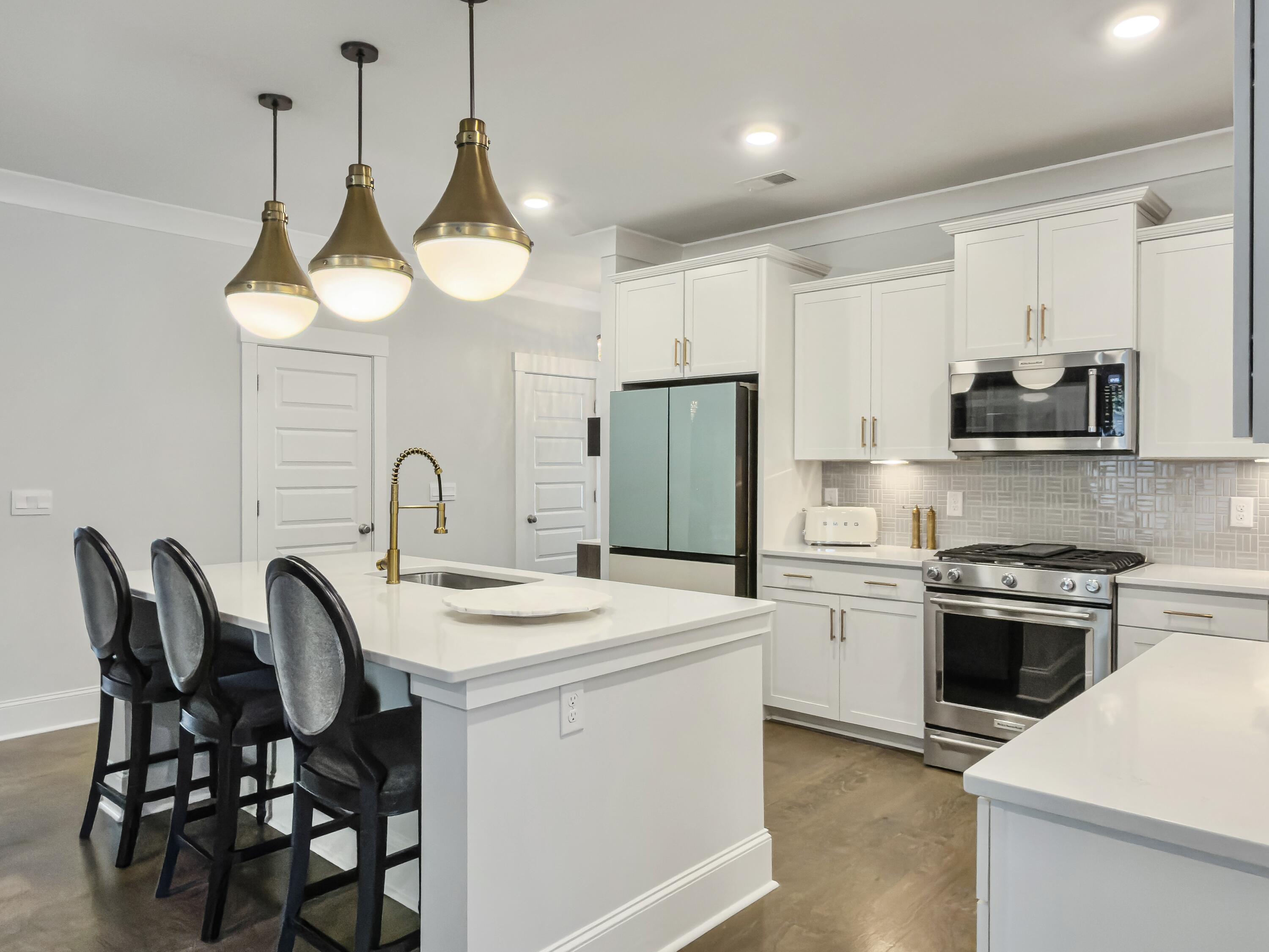 1193 Rudy Lane
