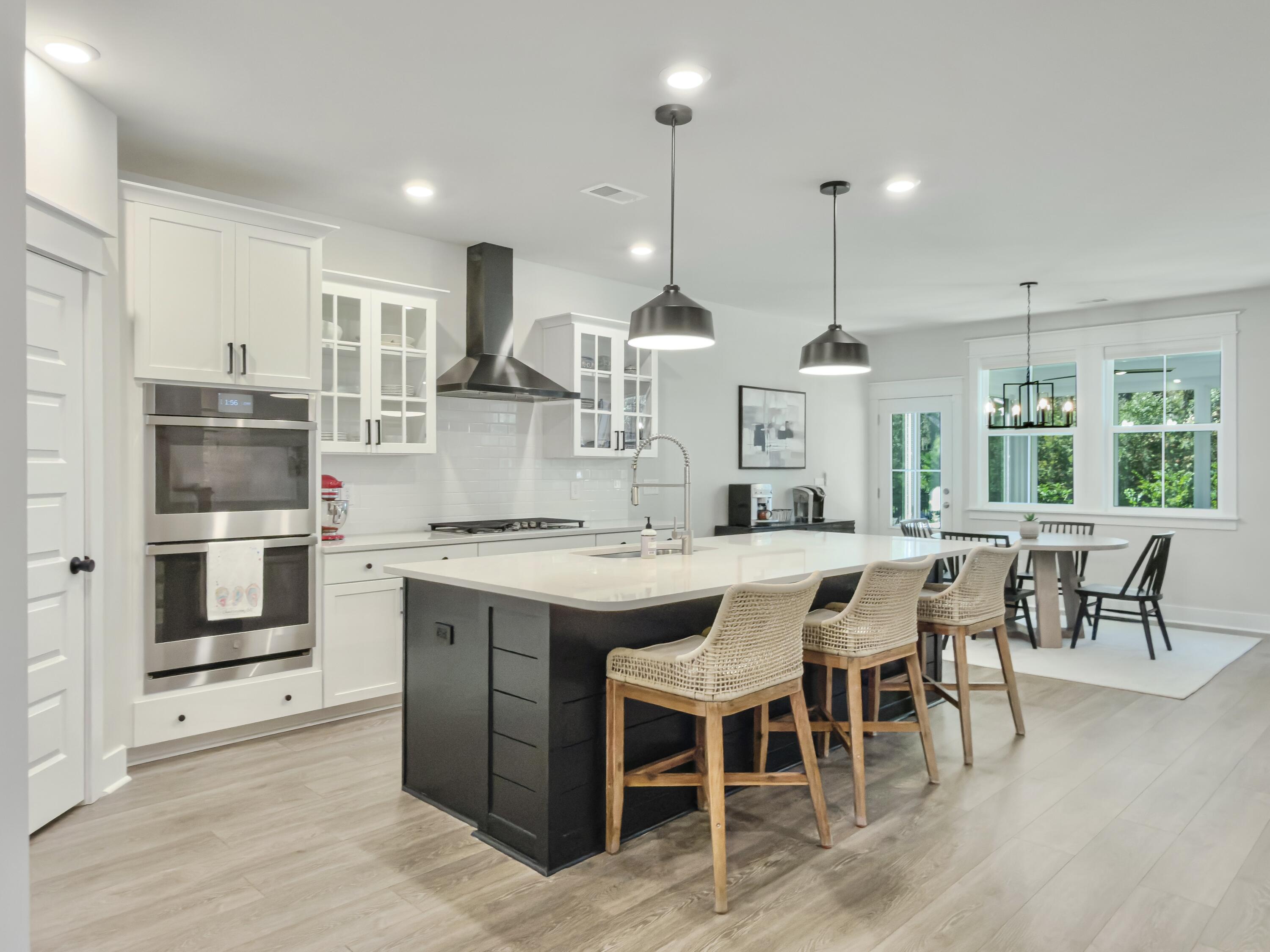 2322 Lenwick Hall Lane