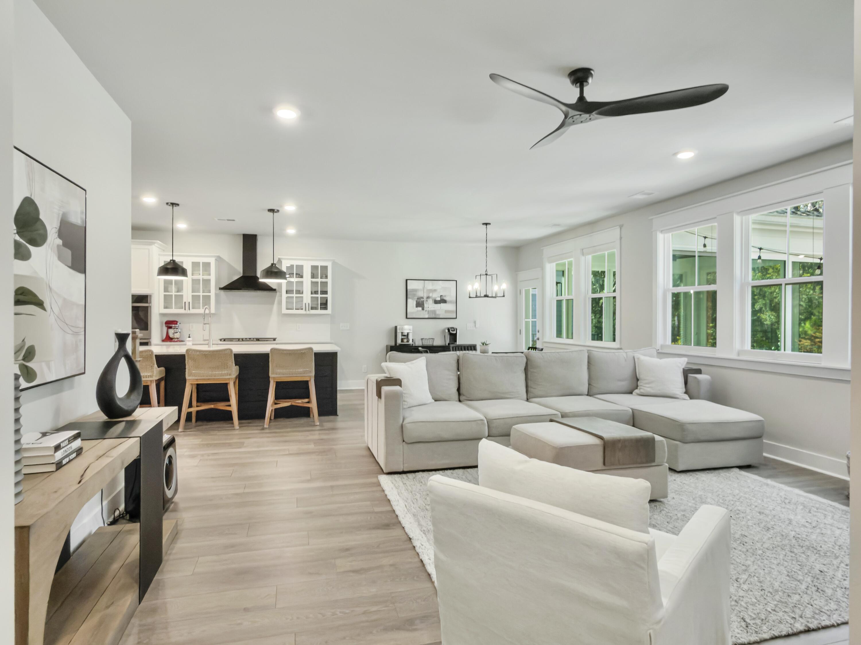2322 Lenwick Hall Lane