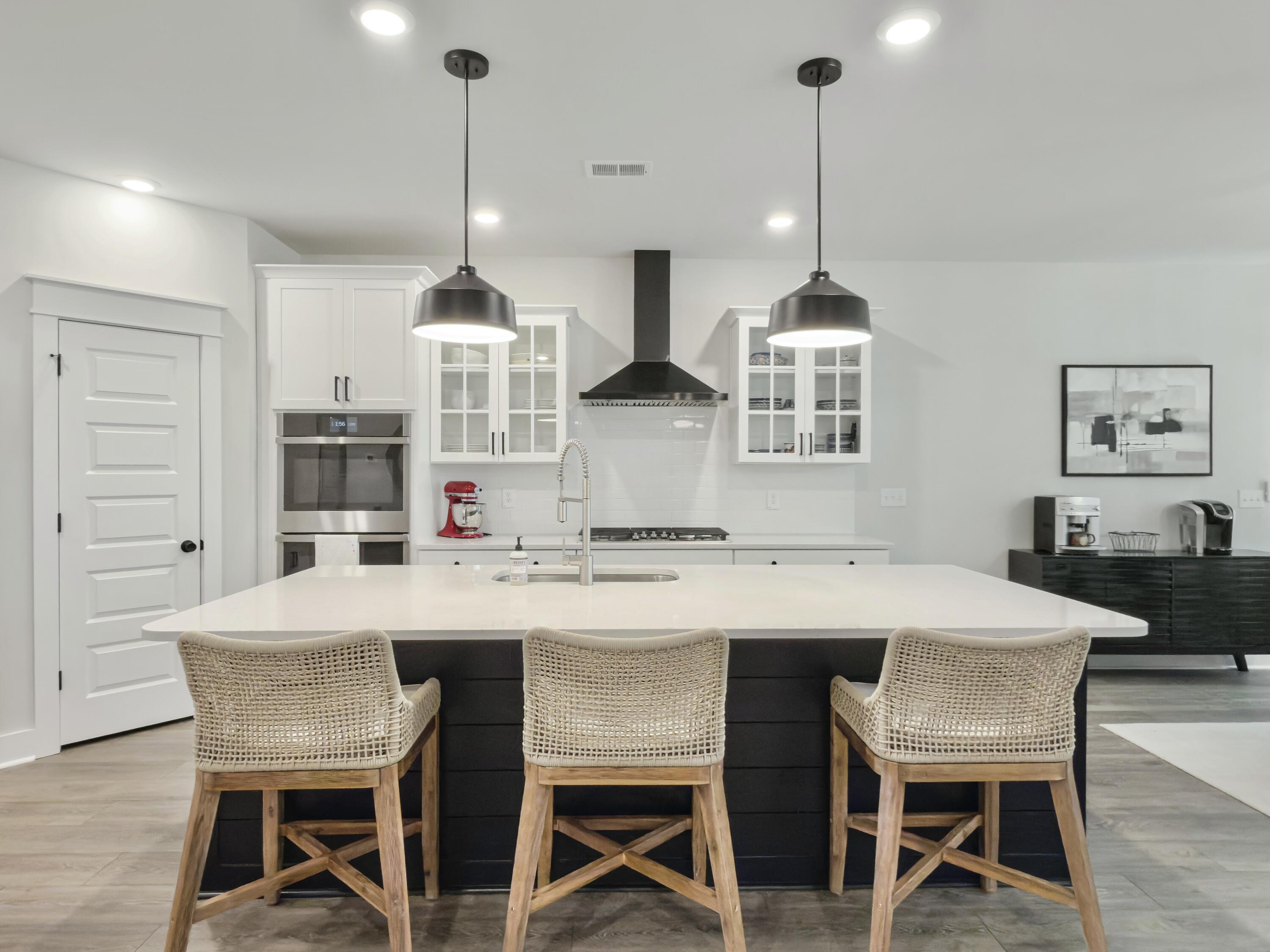 2322 Lenwick Hall Lane