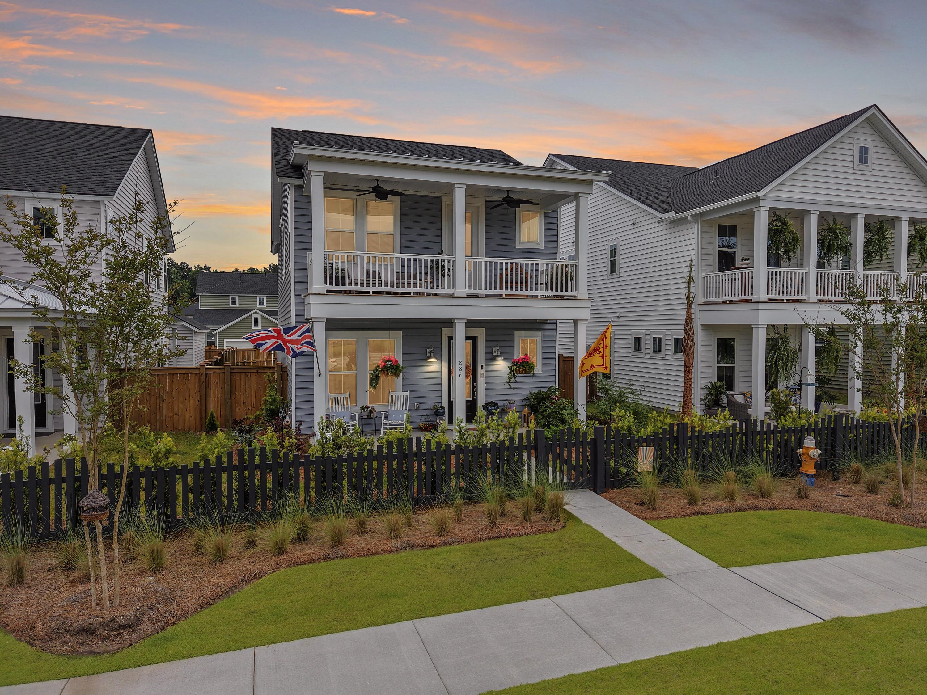 886 Clay Field Trail