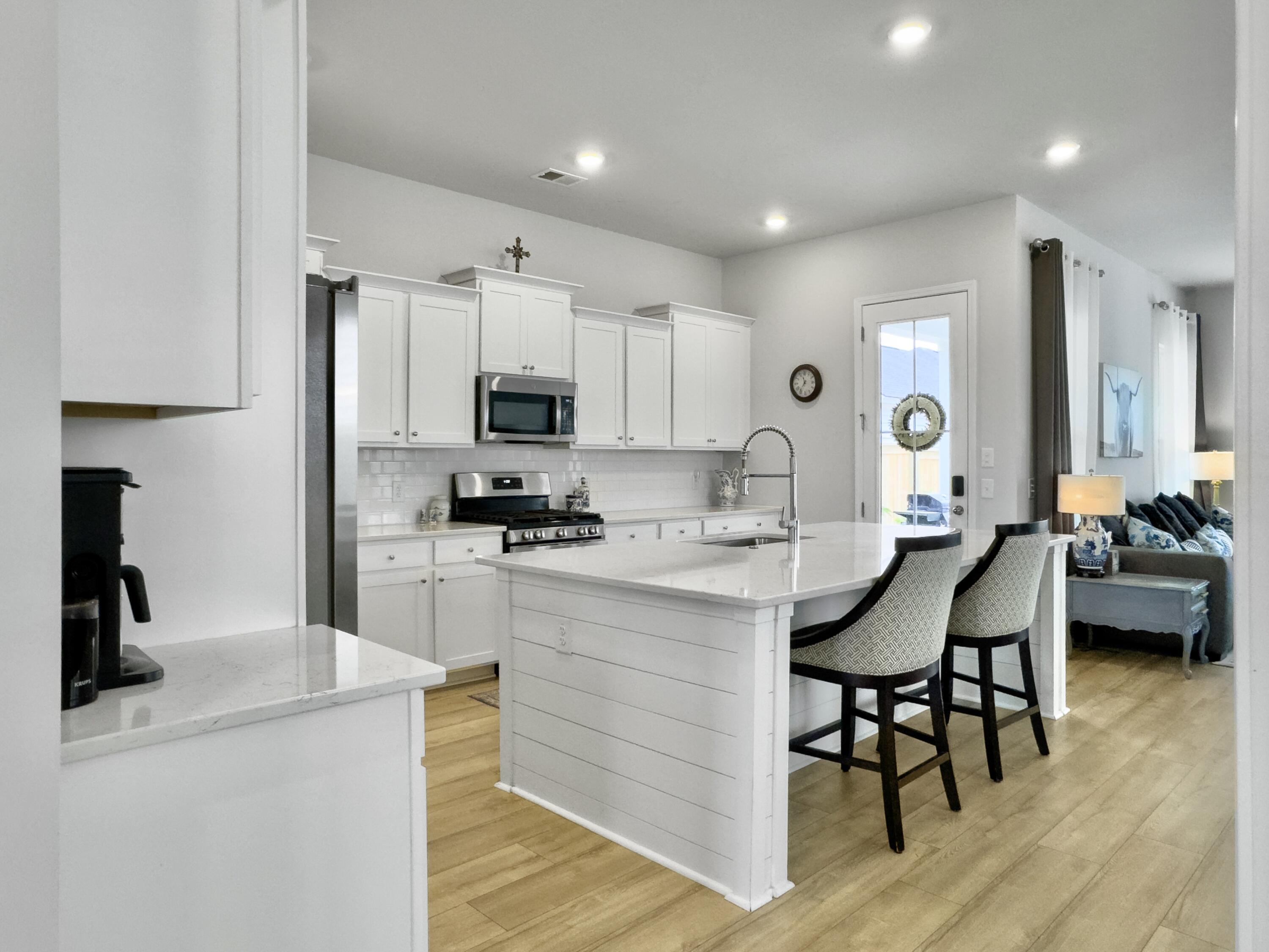 886 Clay Field Trail