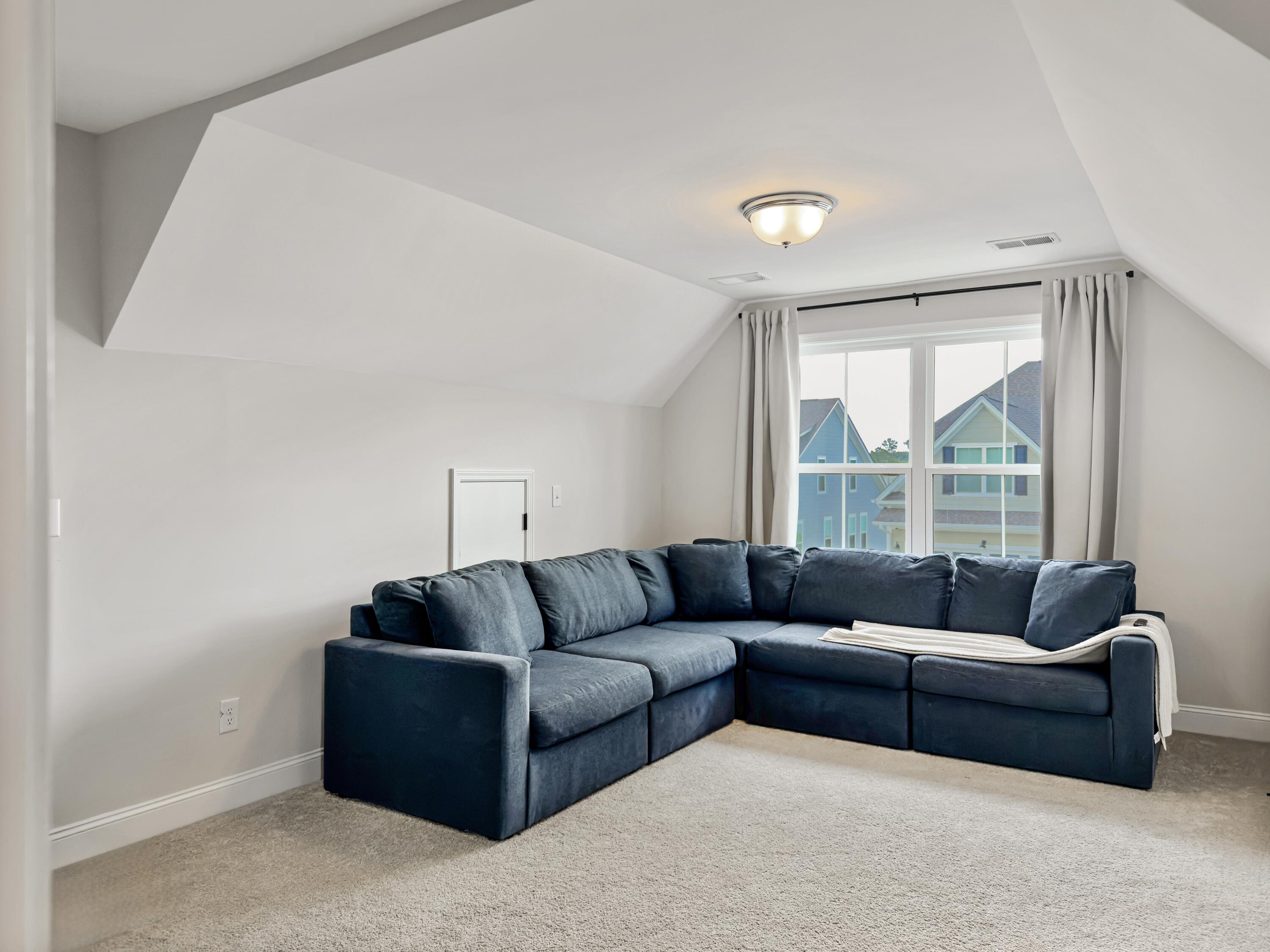 460 Eagleview Drive