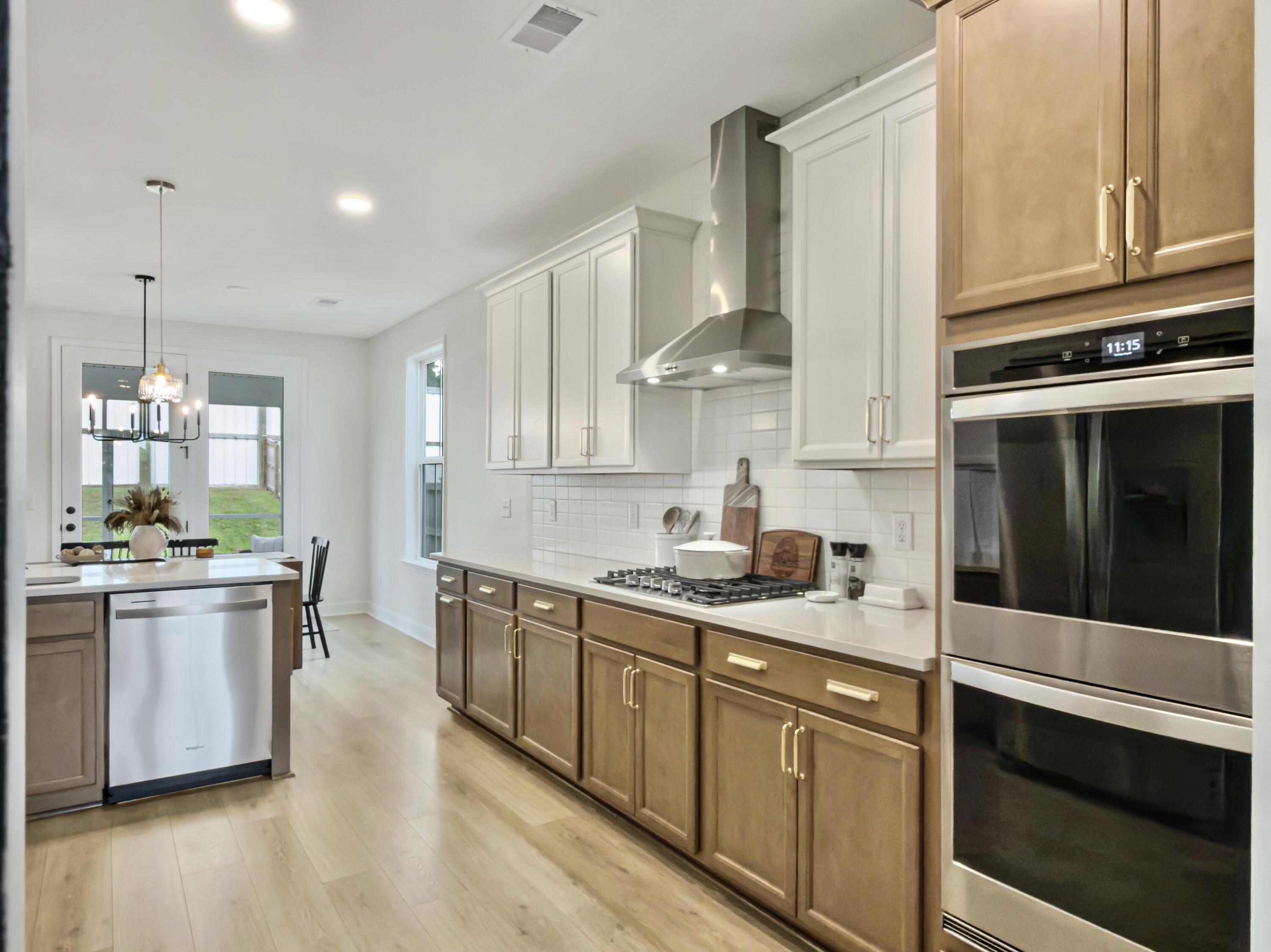 460 Eagleview Drive