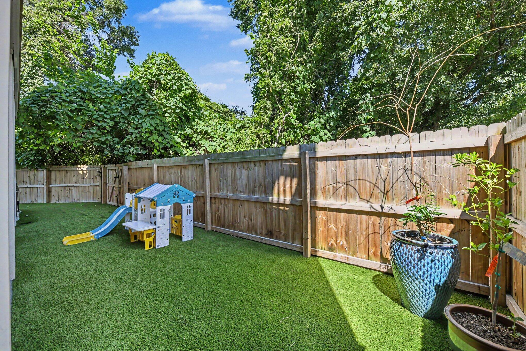 1009 Carmela Court