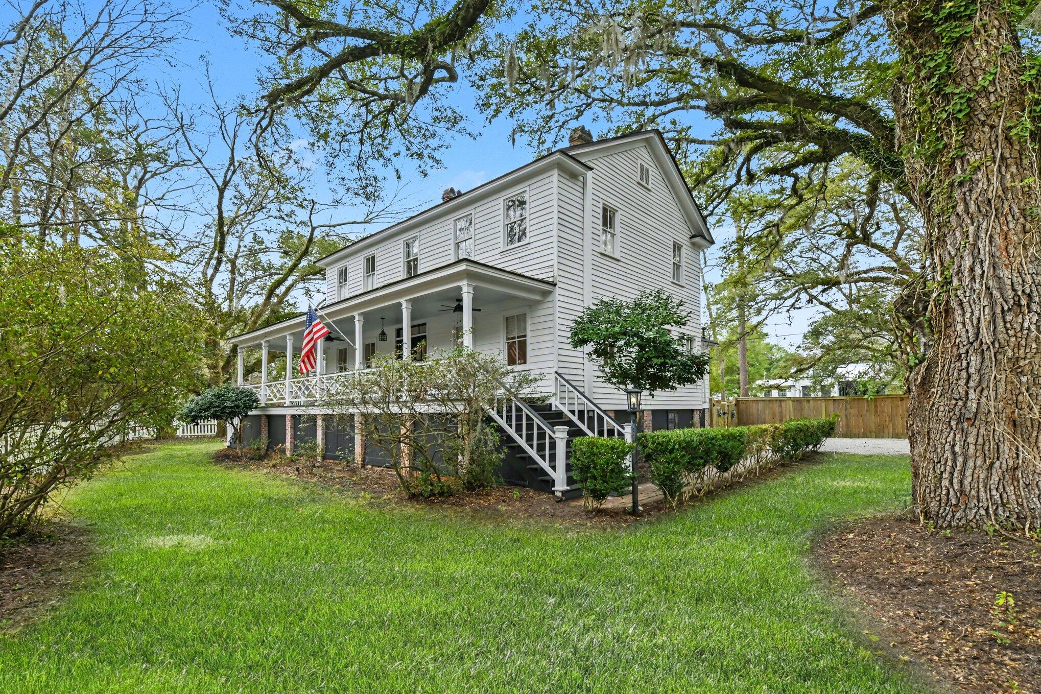216 W Carolina Avenue