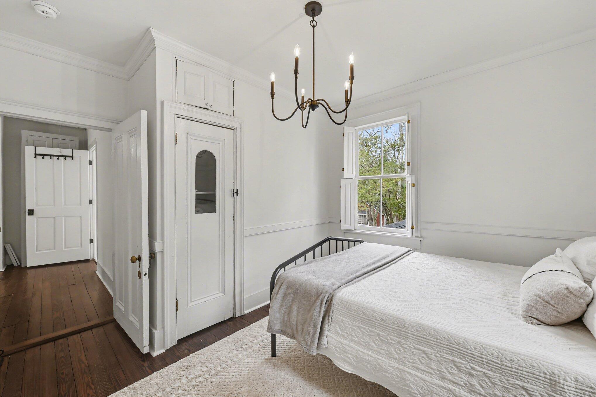 216 W Carolina Avenue