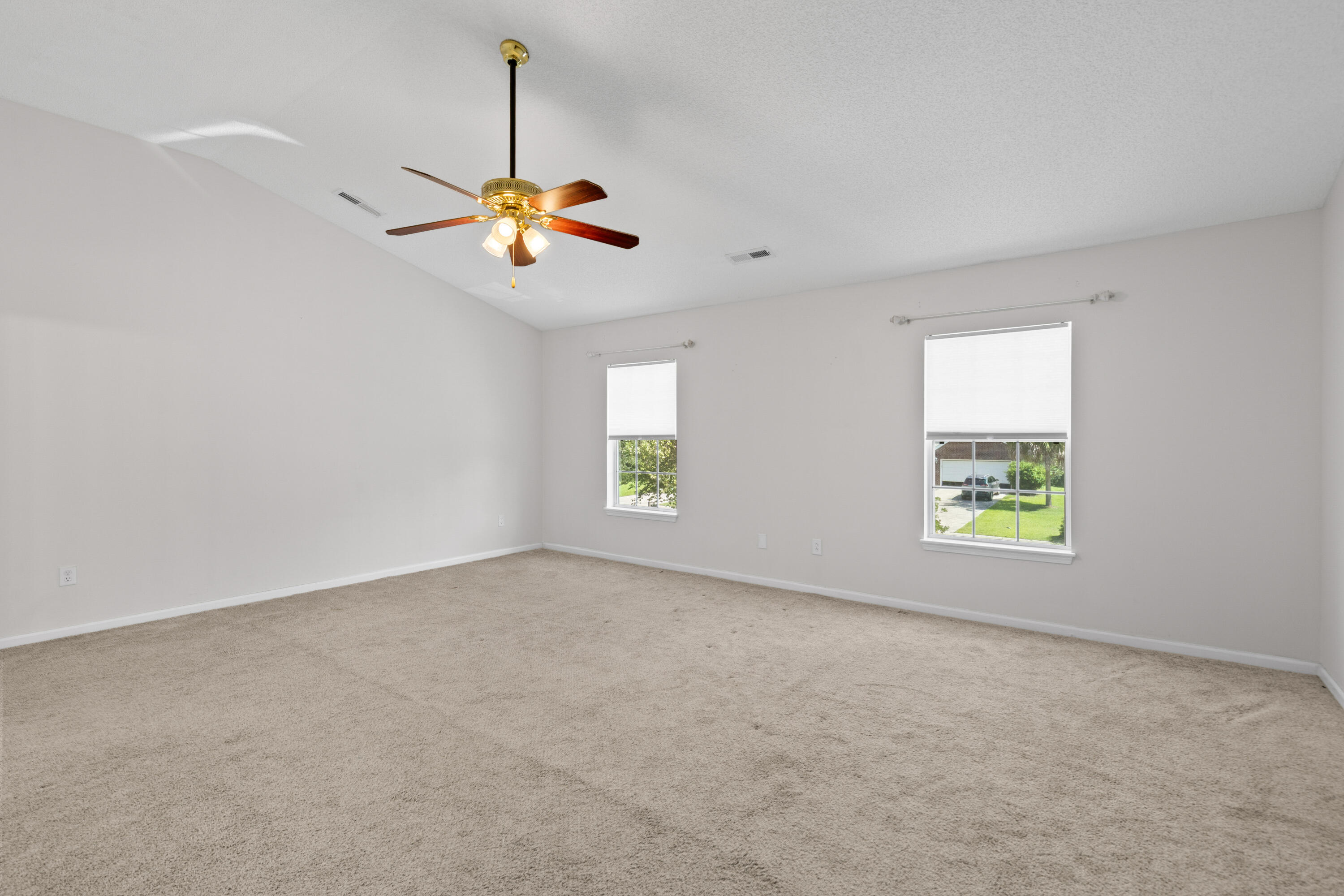5143 Ballantine Drive