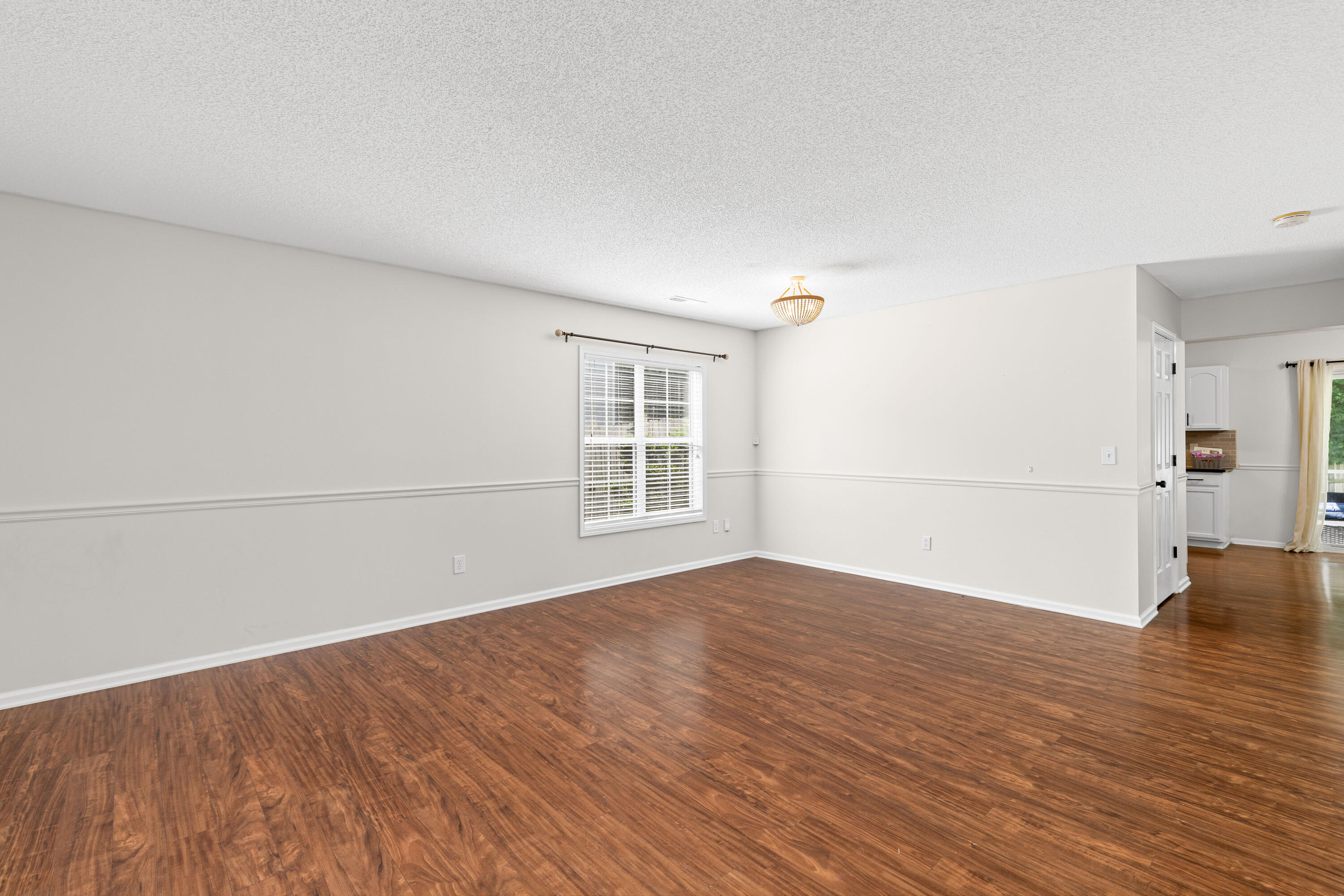 5143 Ballantine Drive