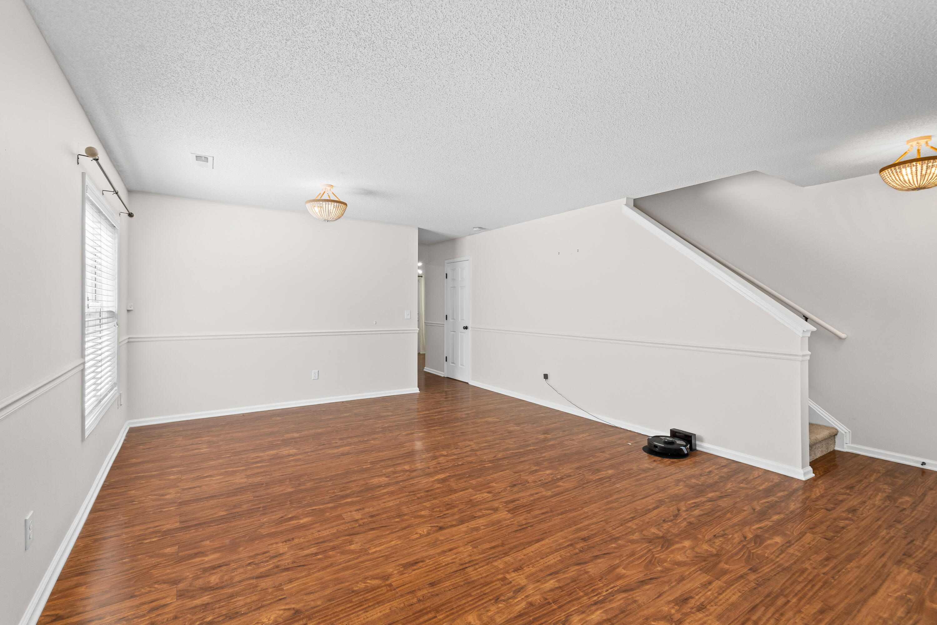 5143 Ballantine Drive