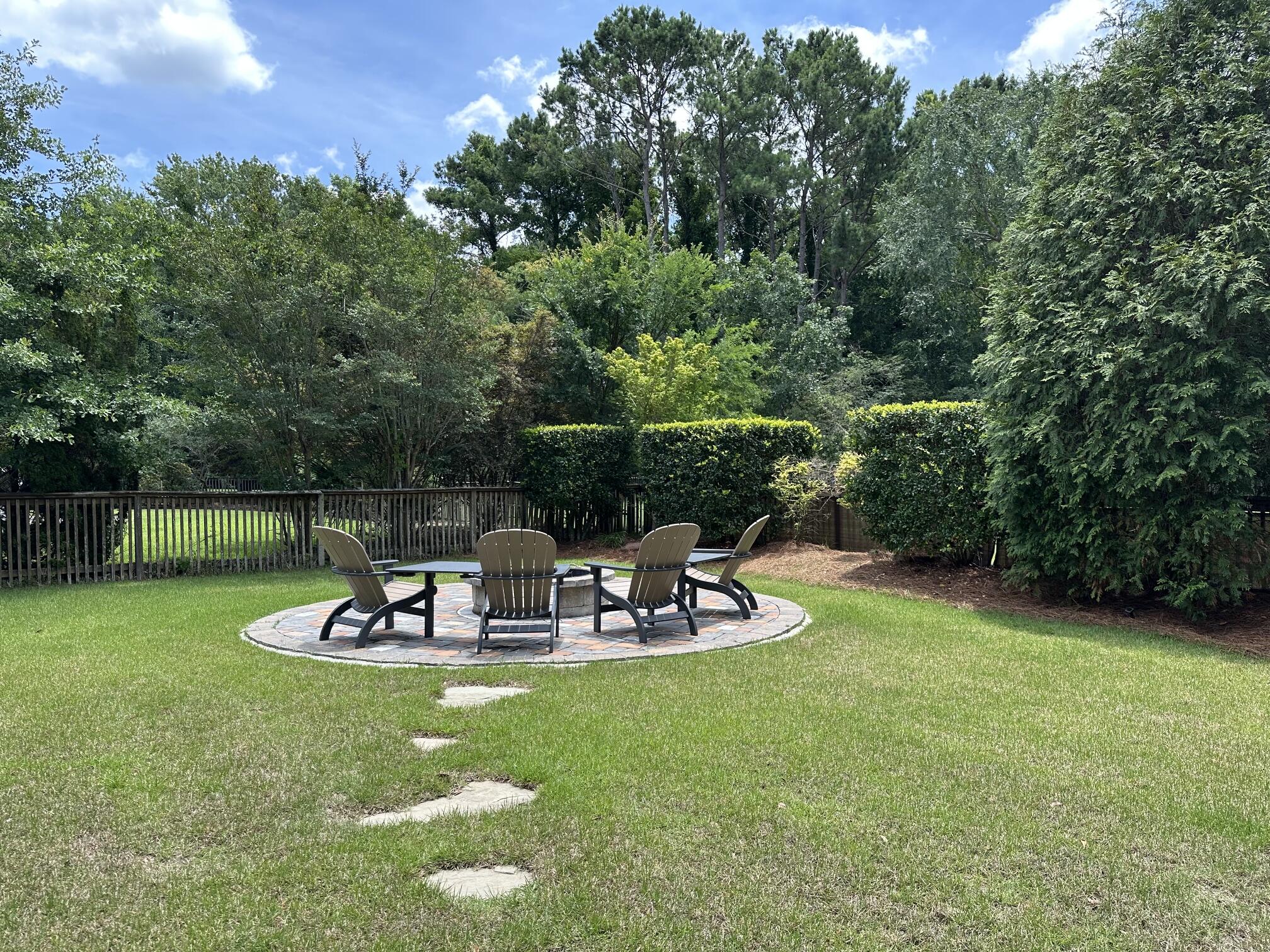2605 Coral Vine Court