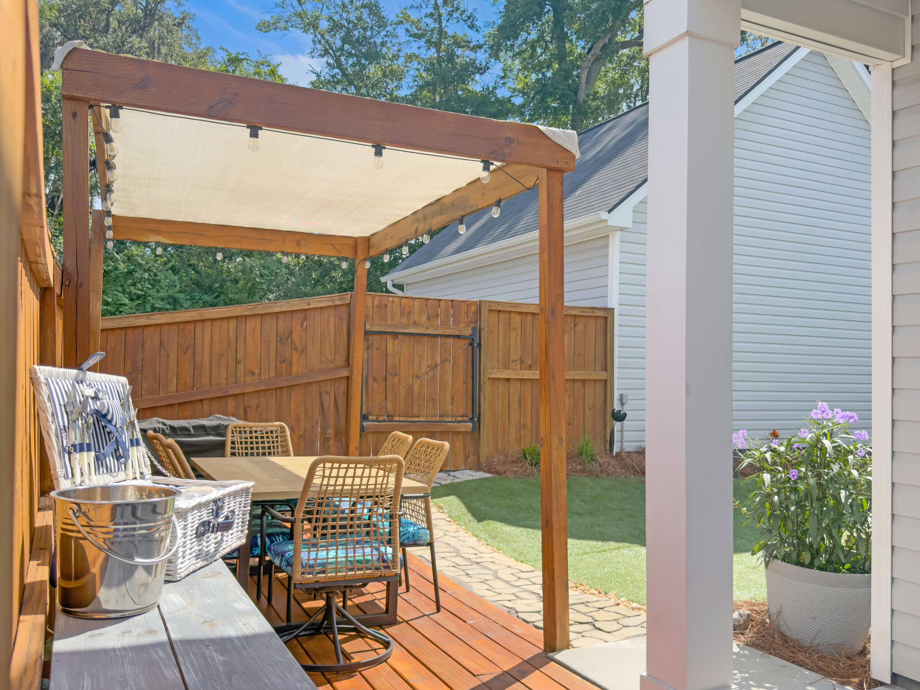 497 Spring Hollow Drive