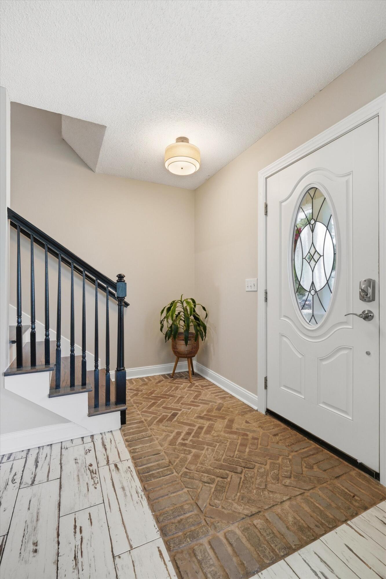124 Apache Drive