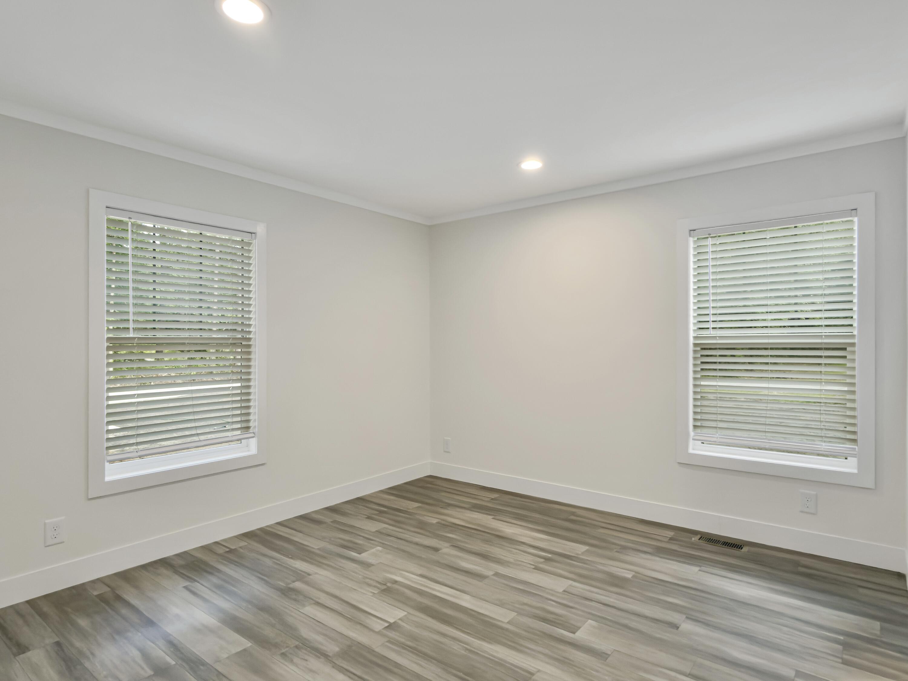6156 State Road S-10-2077