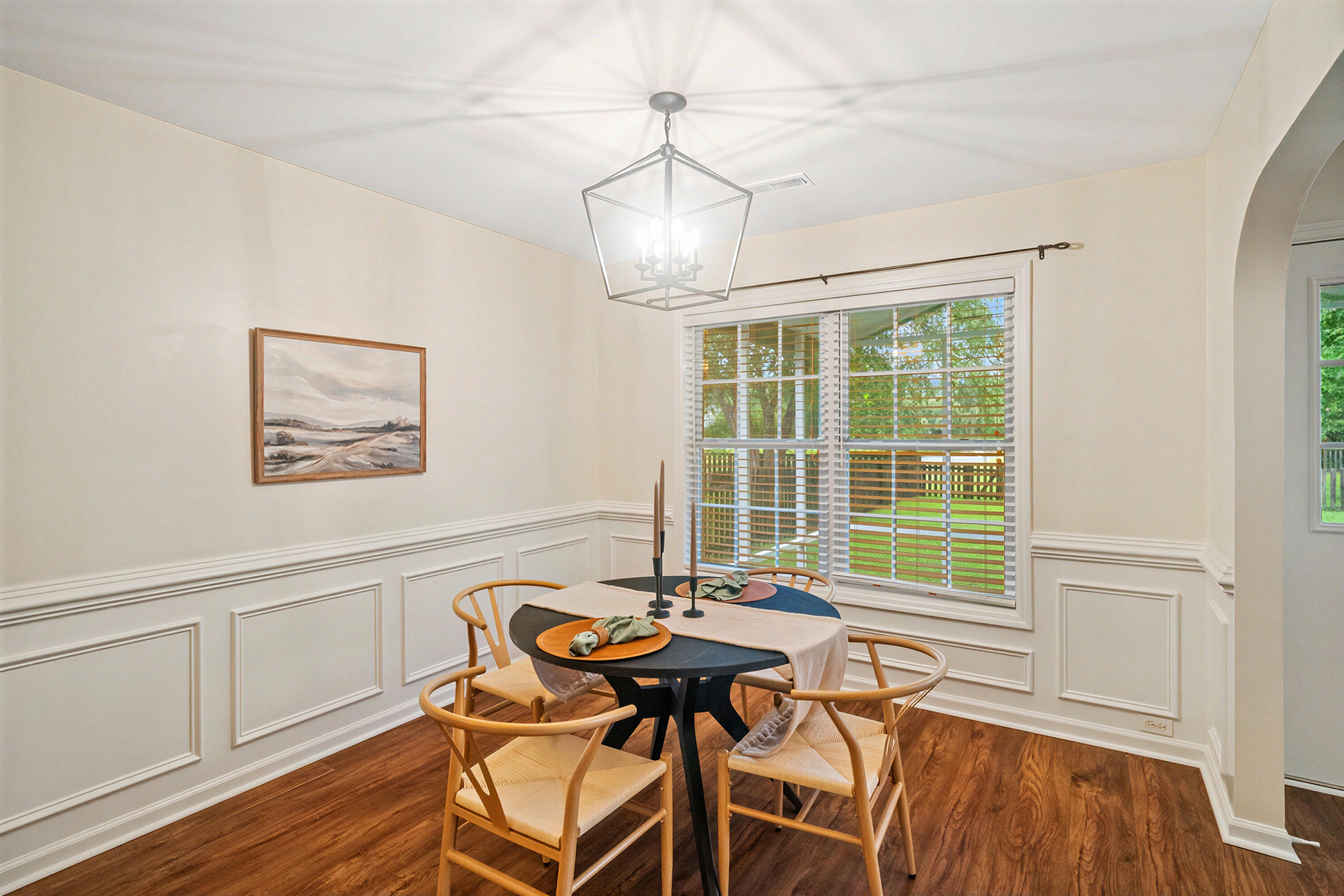 1417 Wellesley Circle