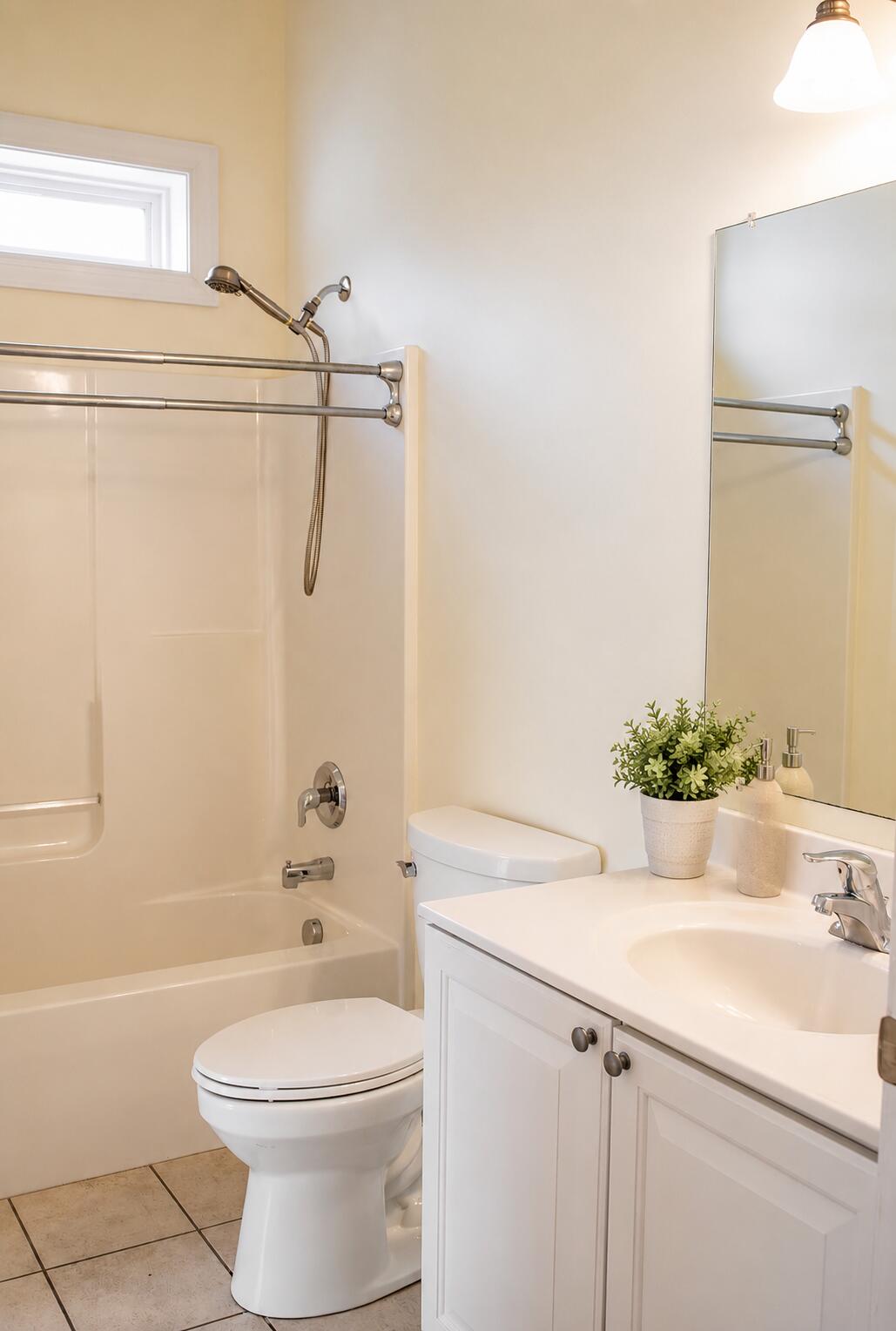 204 Michigan Unit C1