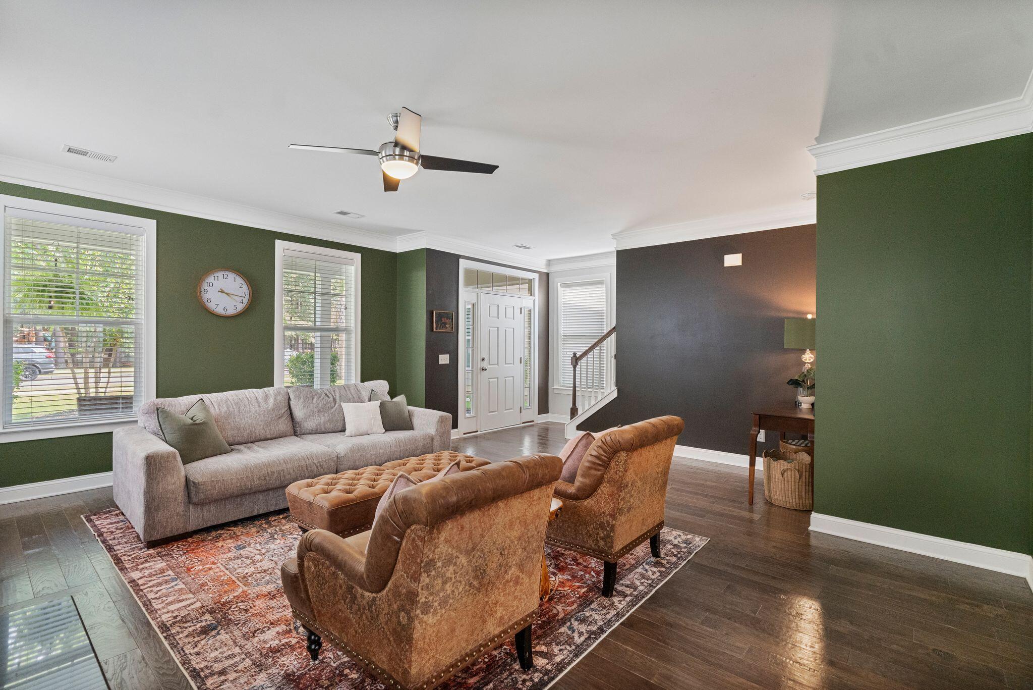 112 Turner Field Way
