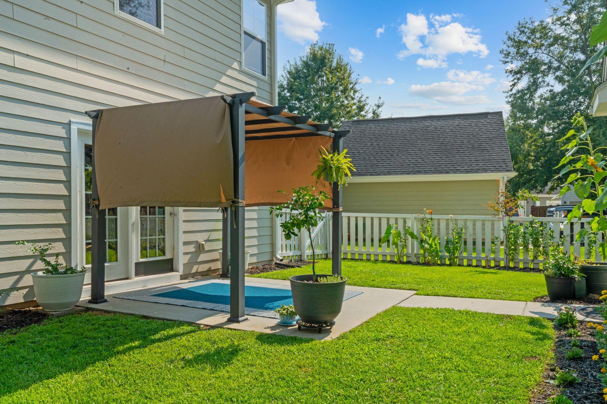 112 Turner Field Way