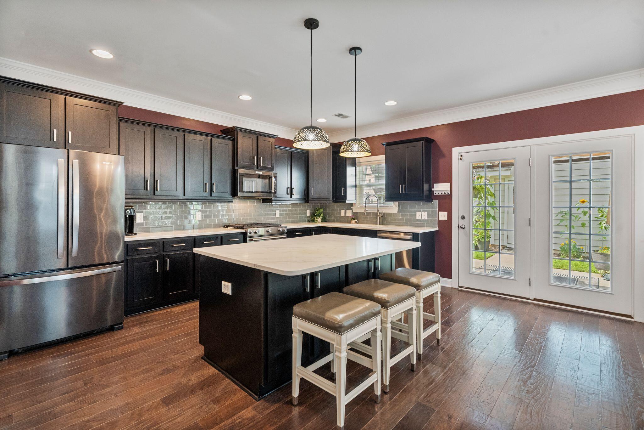 112 Turner Field Way