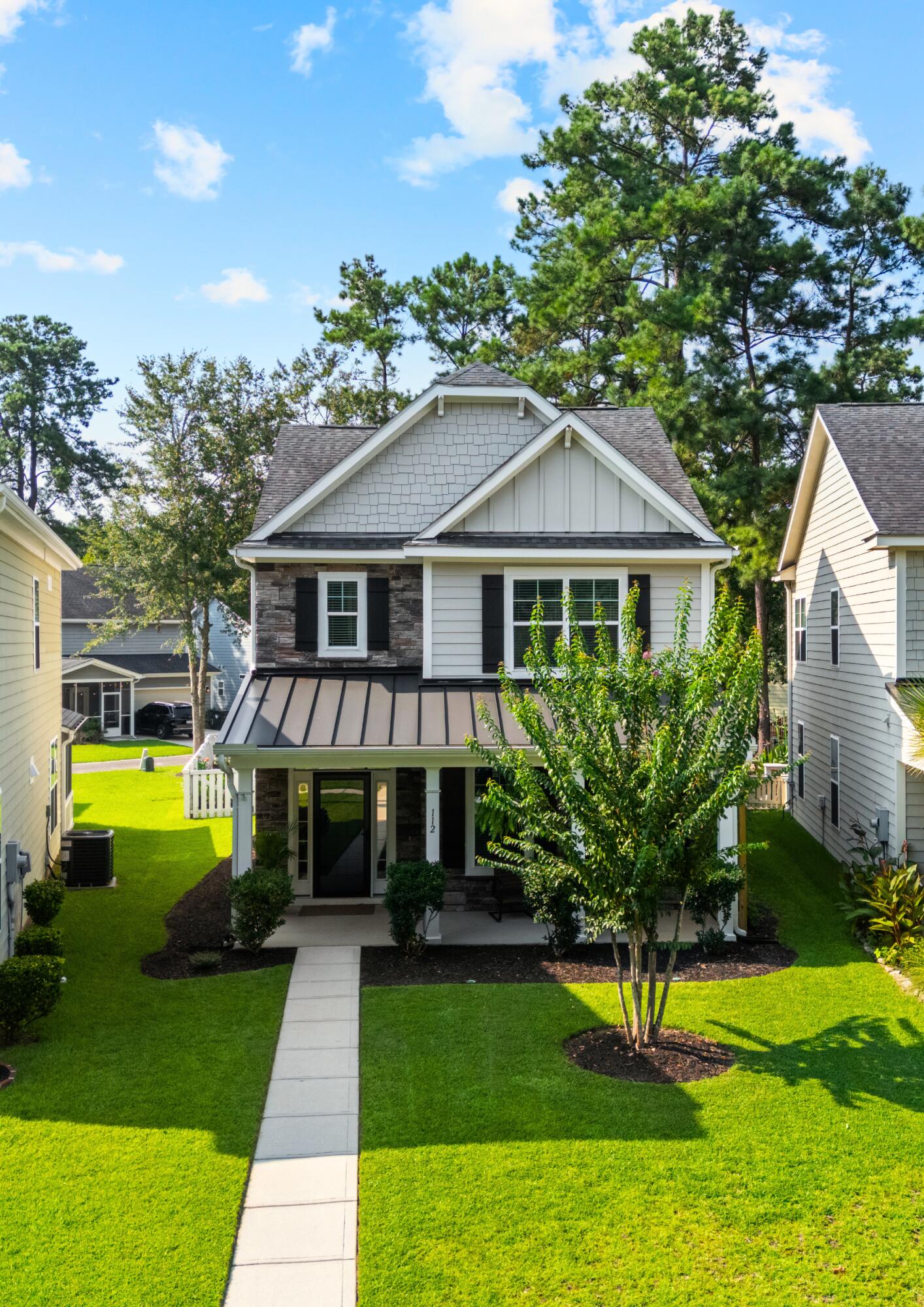 112 Turner Field Way