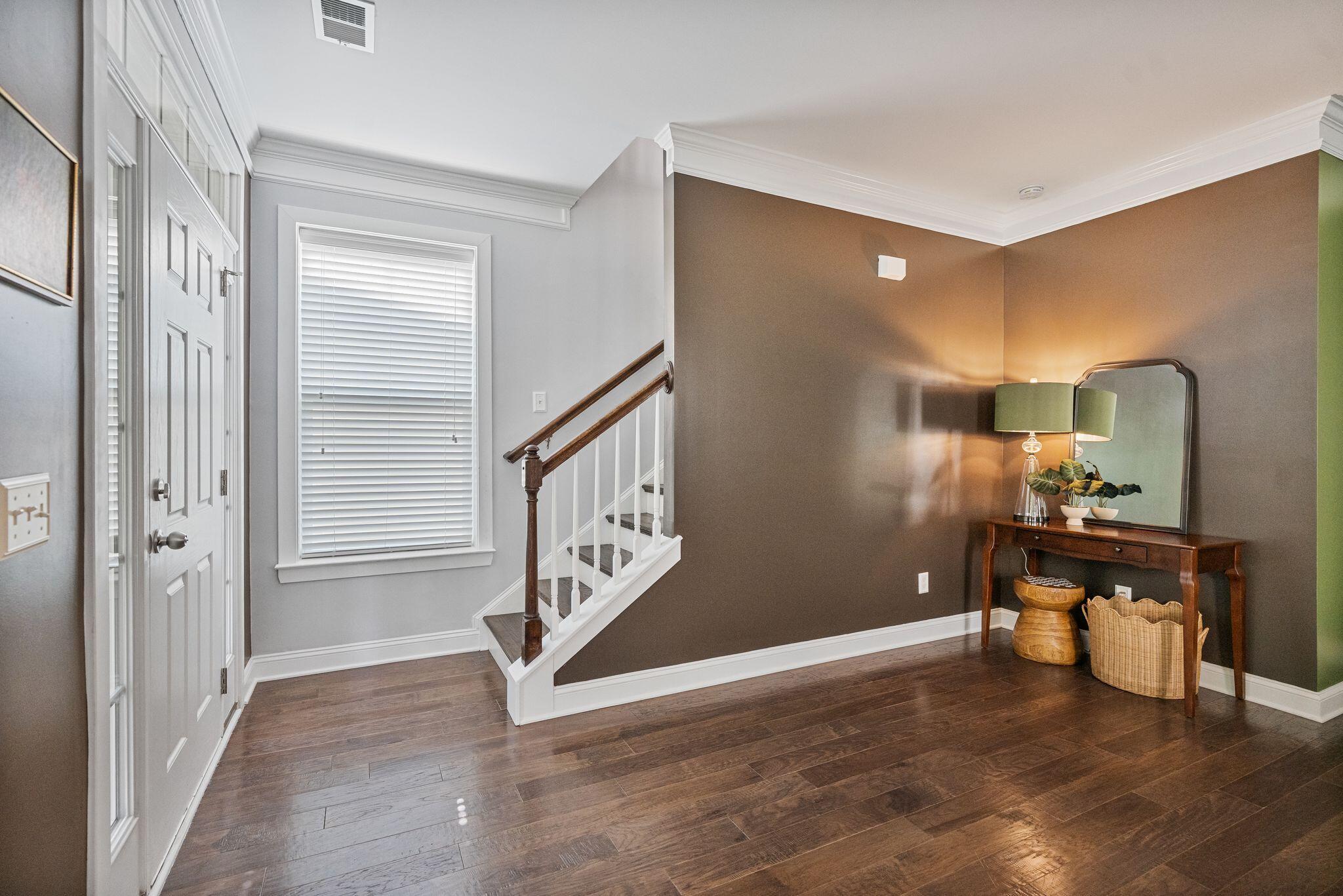 112 Turner Field Way