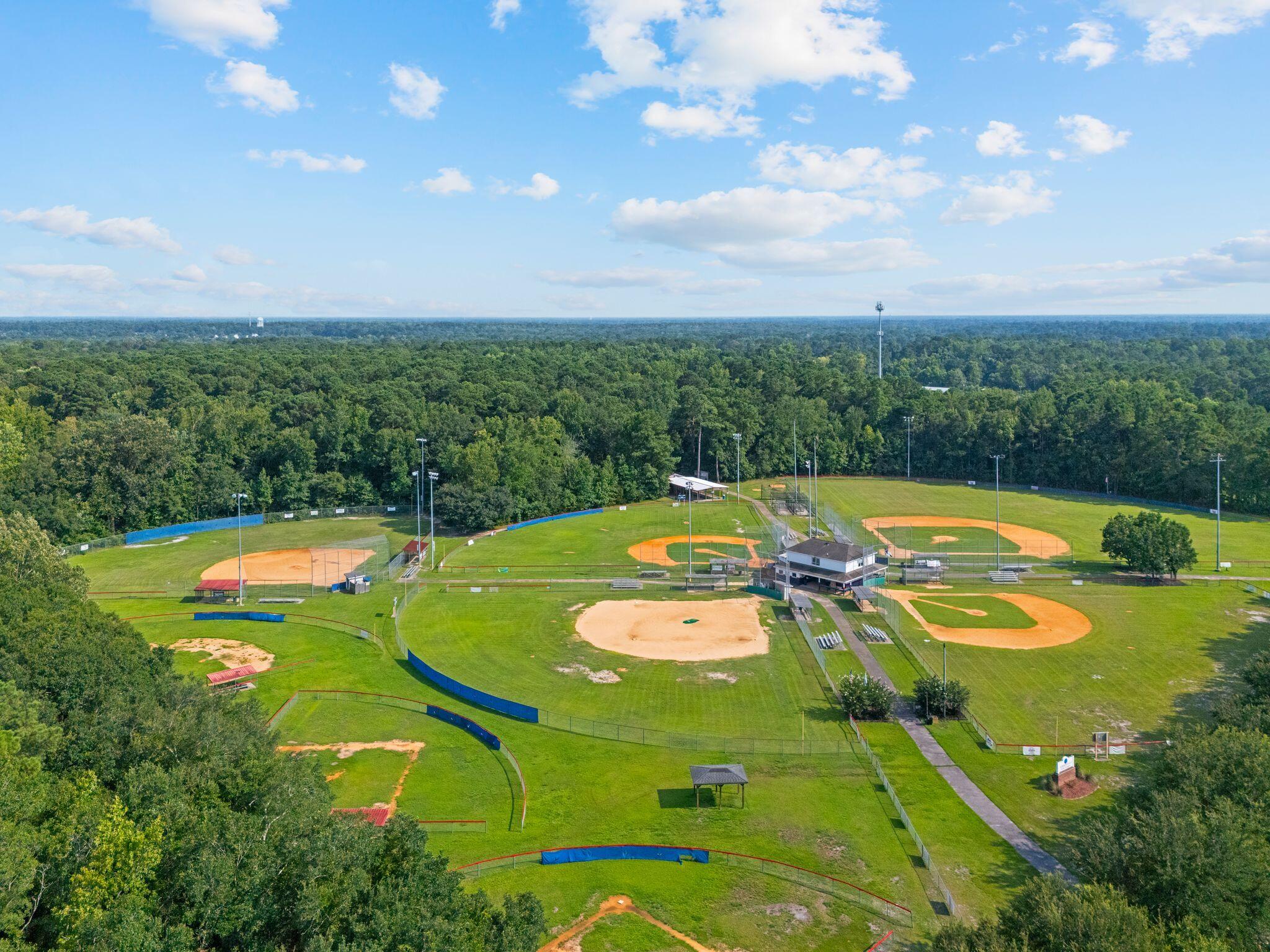 112 Turner Field Way