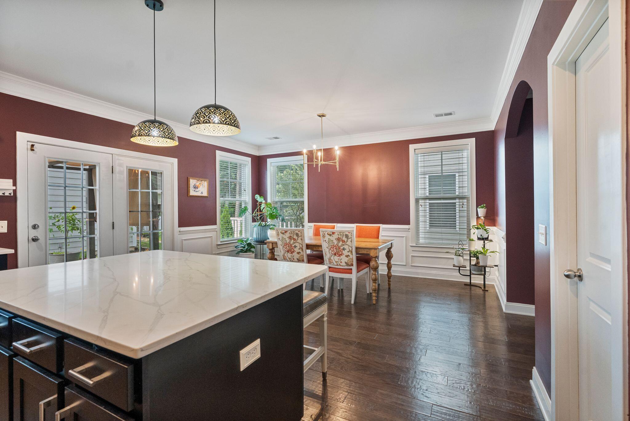 112 Turner Field Way