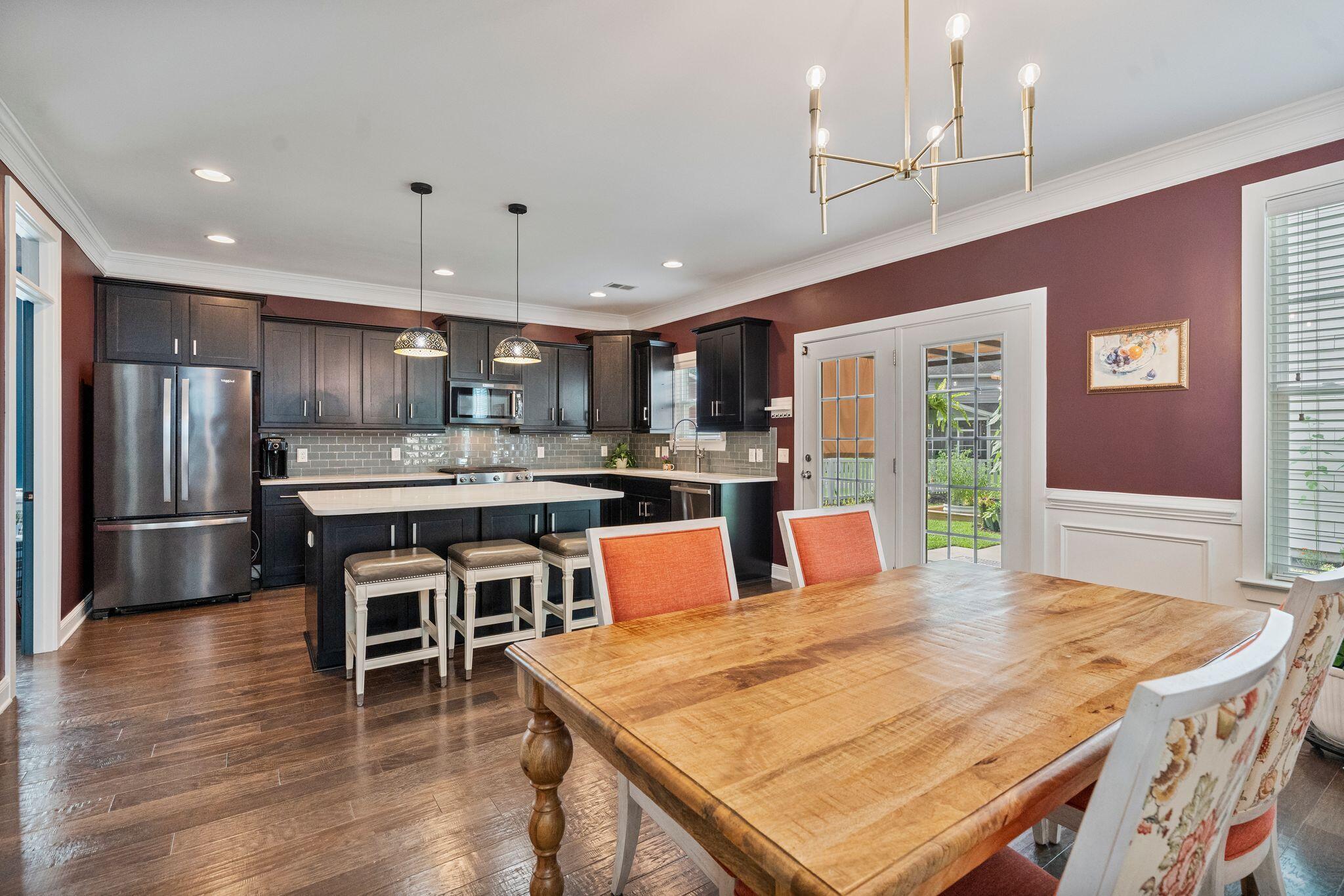 112 Turner Field Way