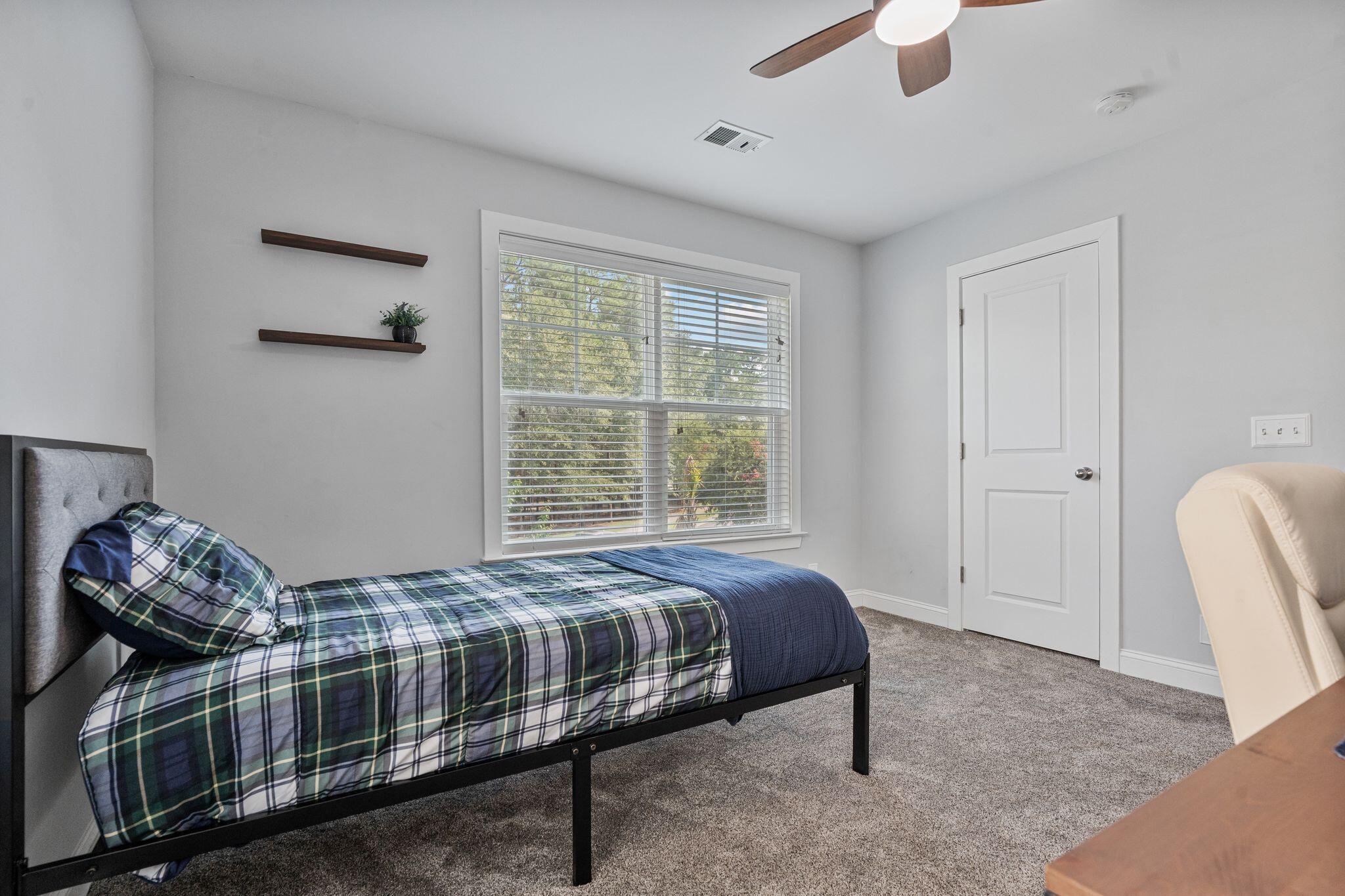 112 Turner Field Way