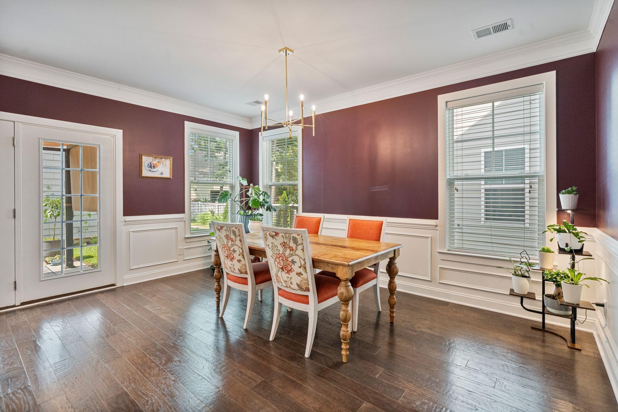 112 Turner Field Way