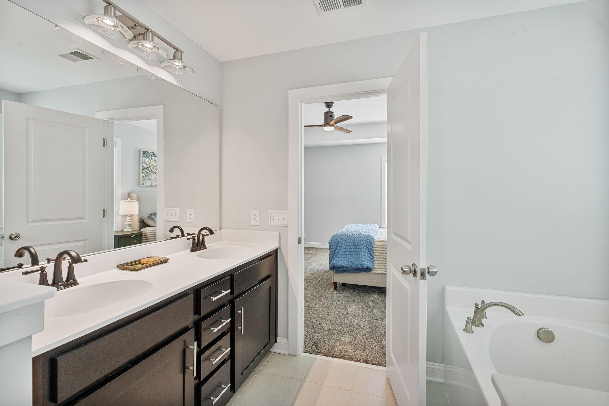112 Turner Field Way
