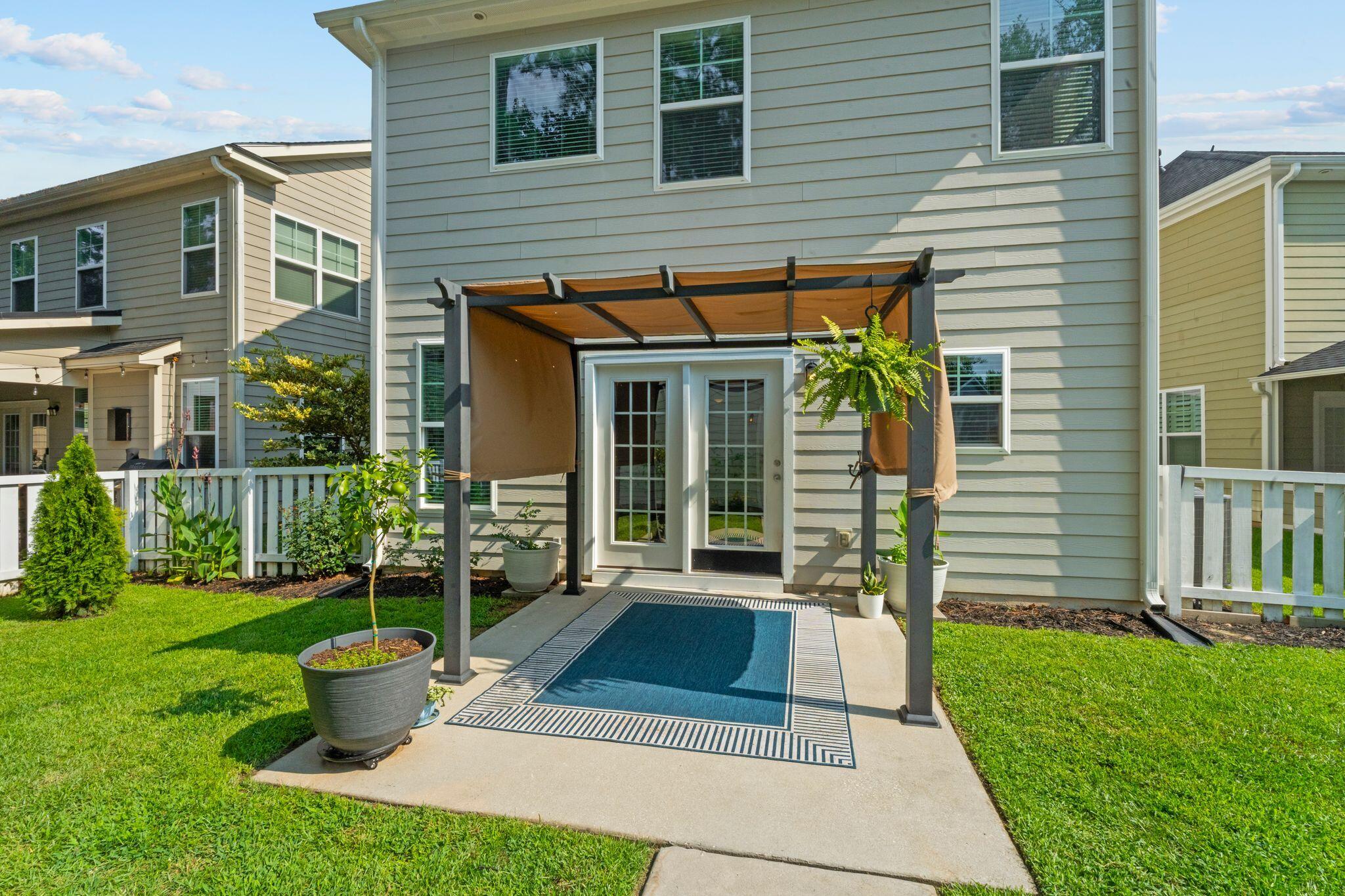 112 Turner Field Way