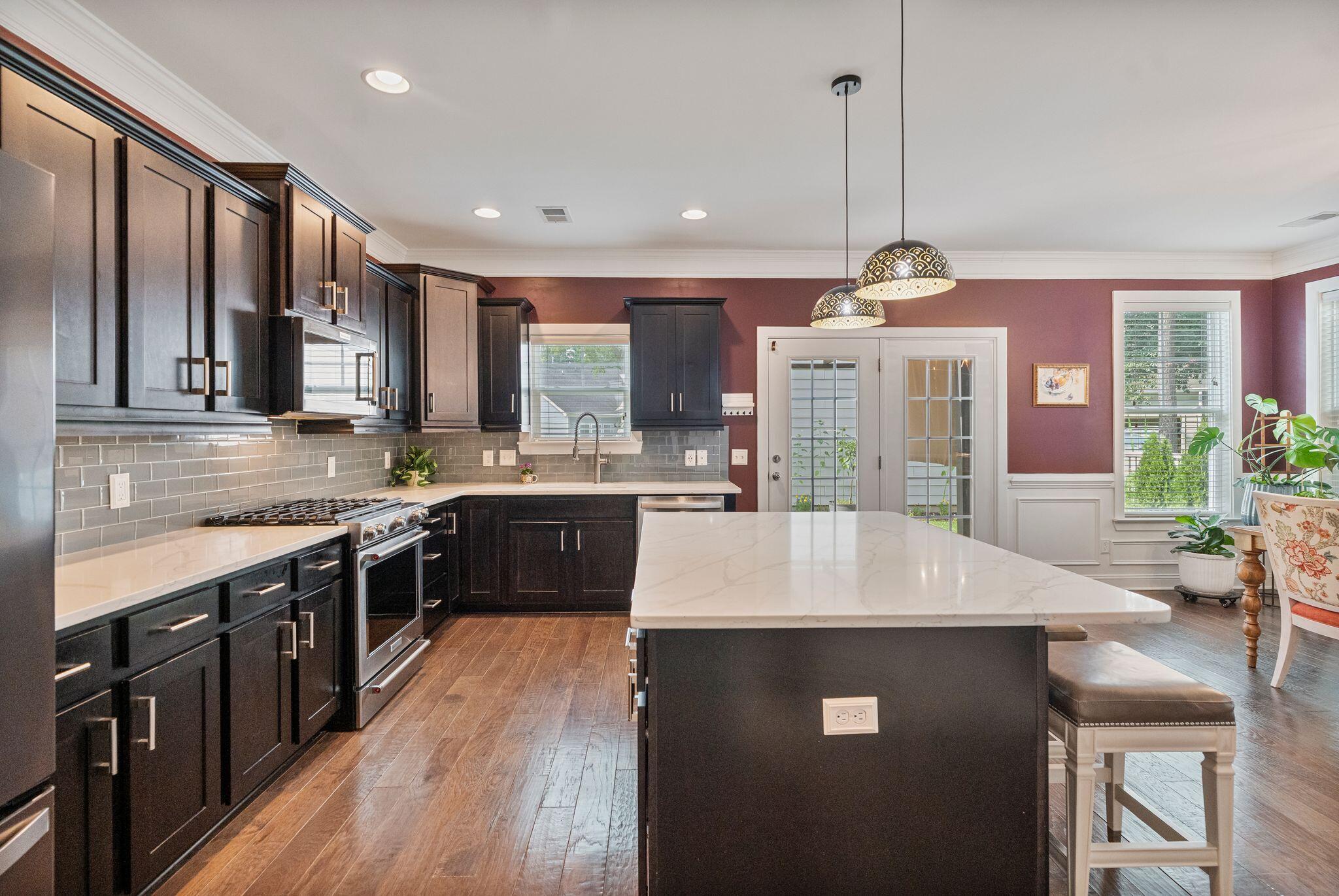 112 Turner Field Way
