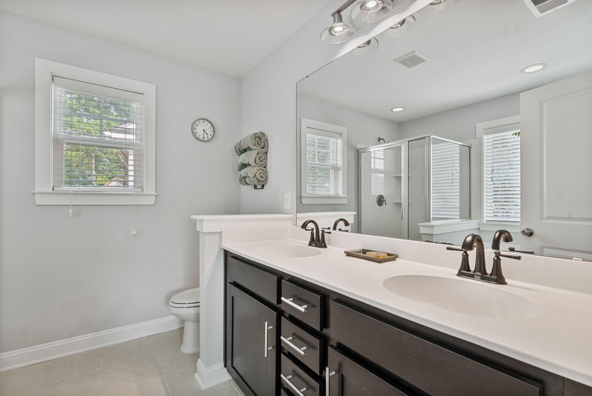 112 Turner Field Way