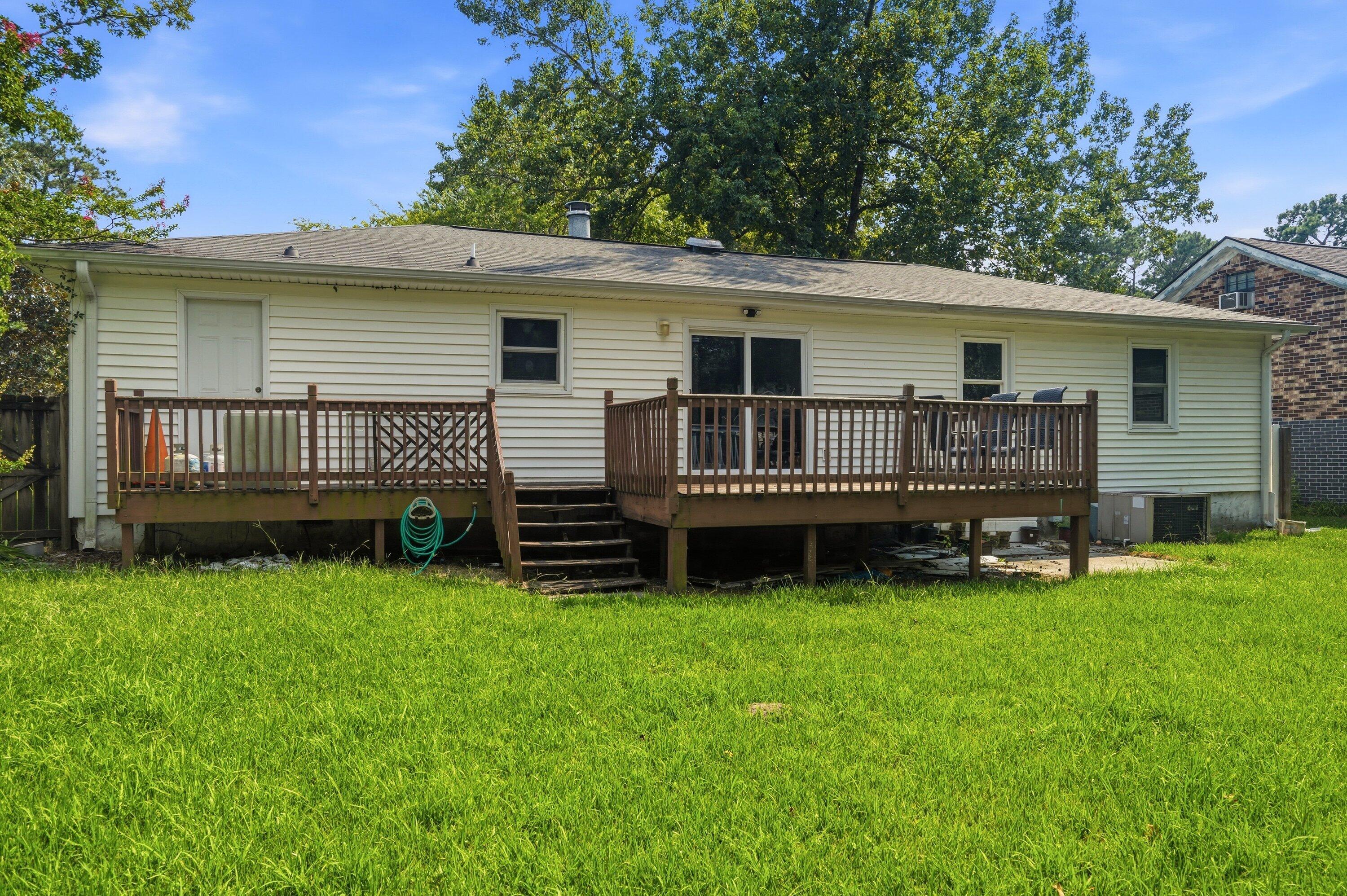 220 Crestwood Drive